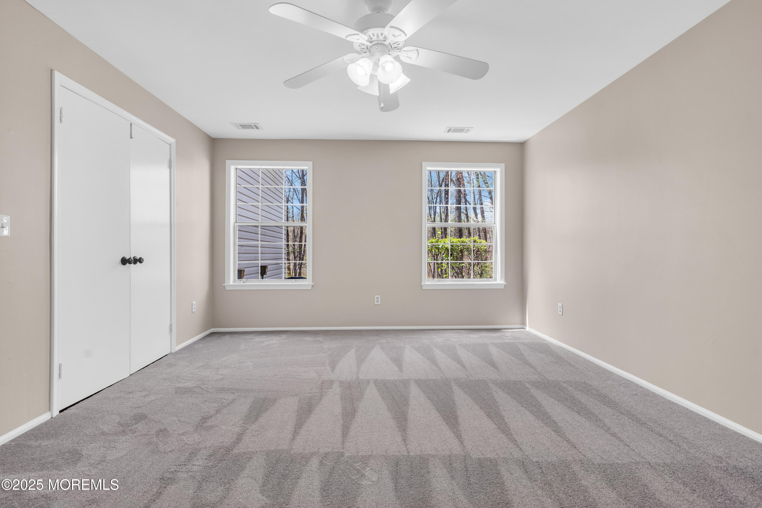 370 Mayfair Place, Morganville, New Jersey image 36