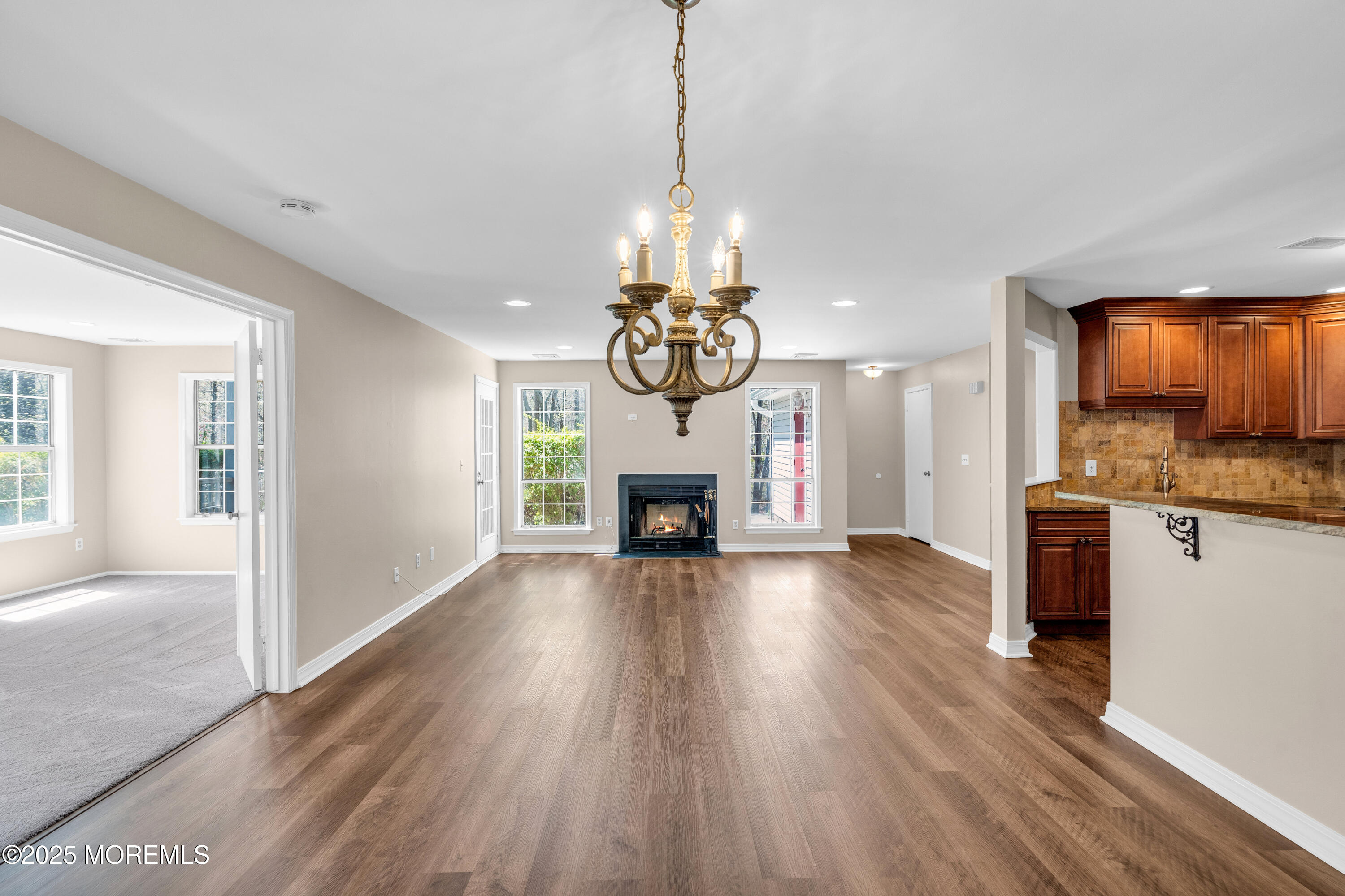 370 Mayfair Place, Morganville, New Jersey image 13