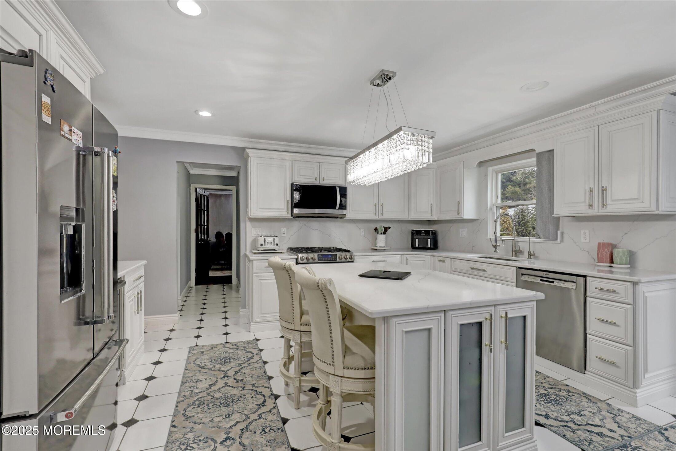 23 Country Oaks Drive, Manalapan, New Jersey image 24