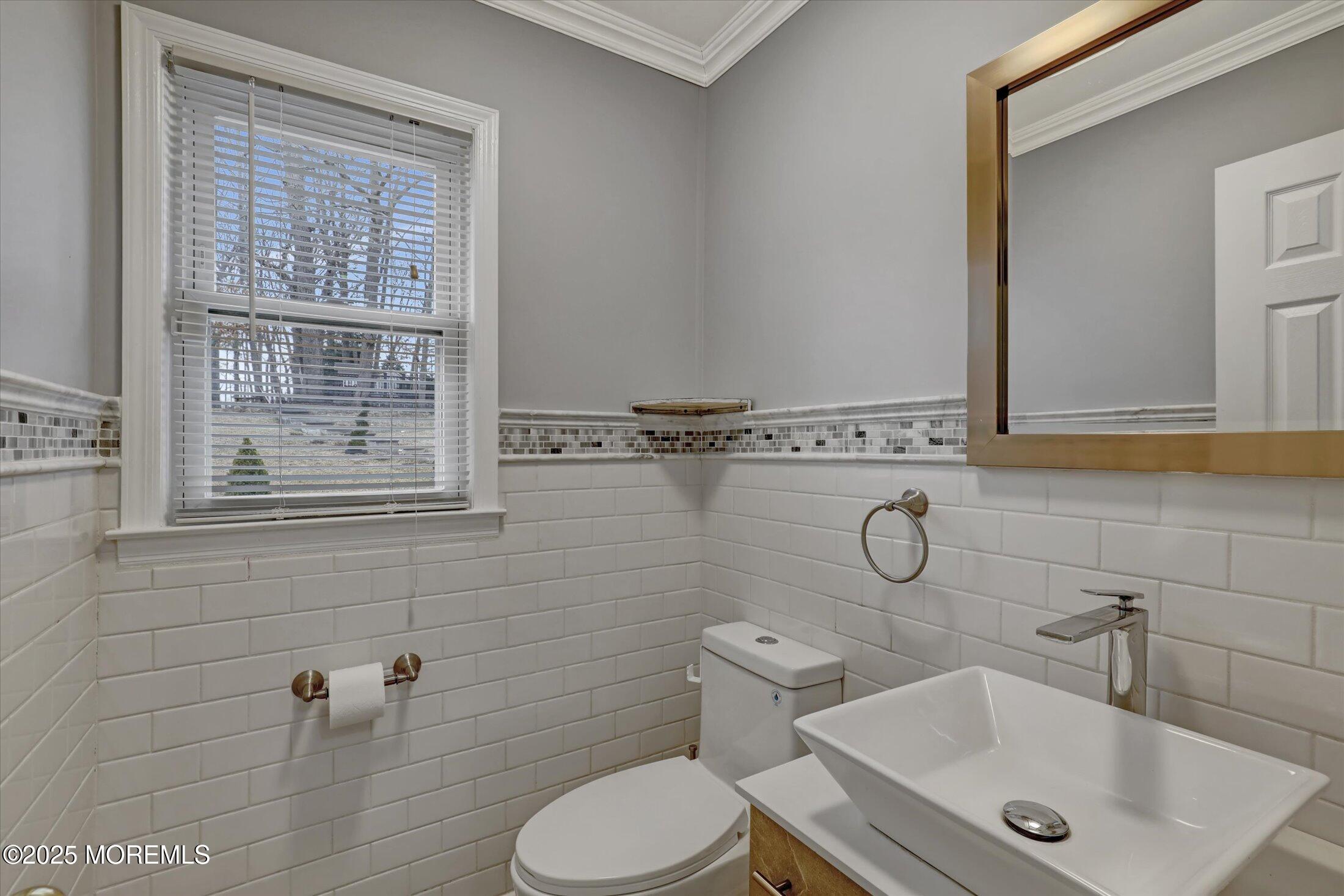 23 Country Oaks Drive, Manalapan, New Jersey image 31