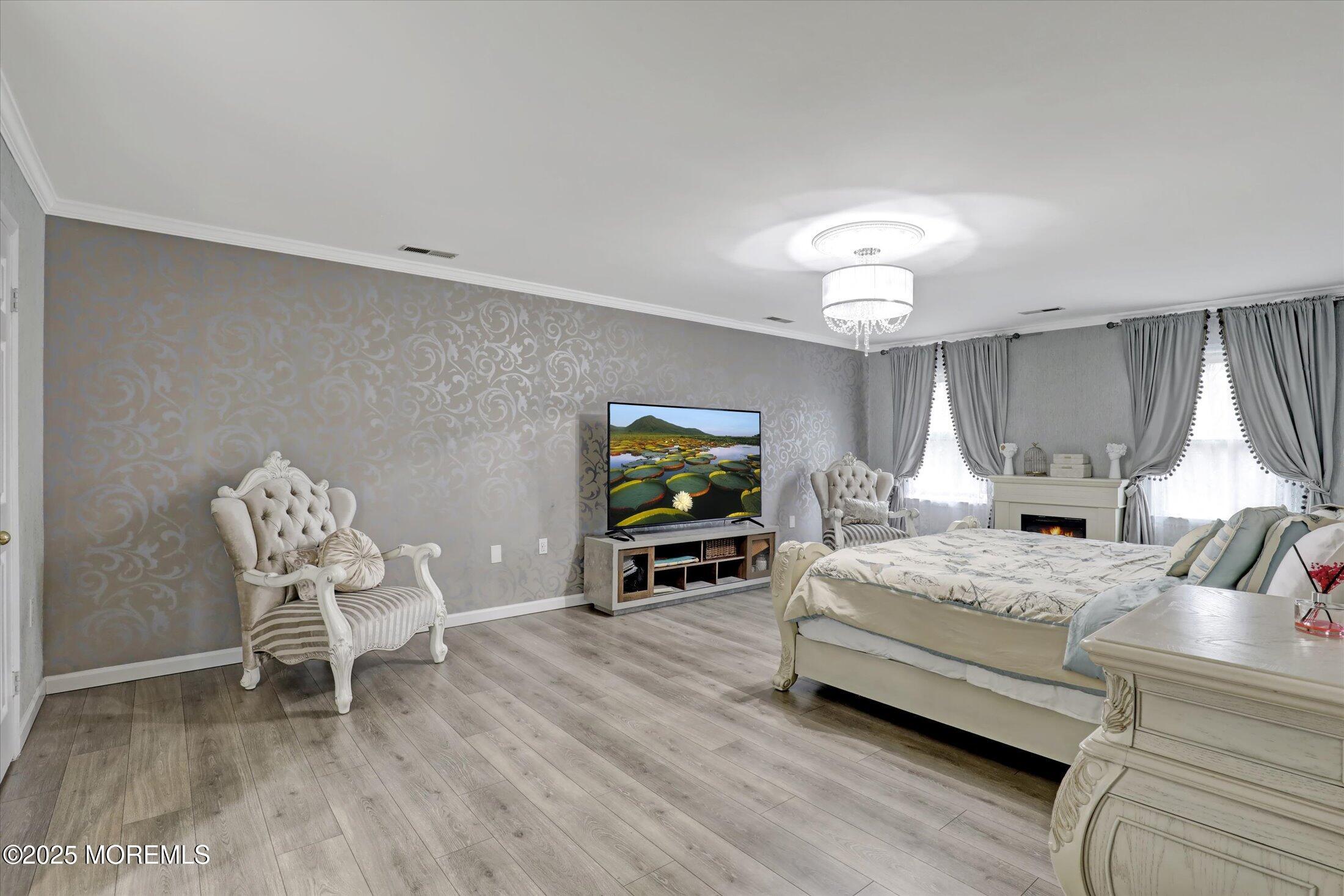 23 Country Oaks Drive, Manalapan, New Jersey image 36