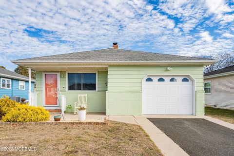 205 Bonaire Drive Toms River NJ 08757