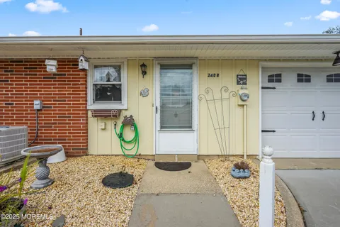 240B Huntington Drive, Lakewood, NJ 08701 - #: 22530665