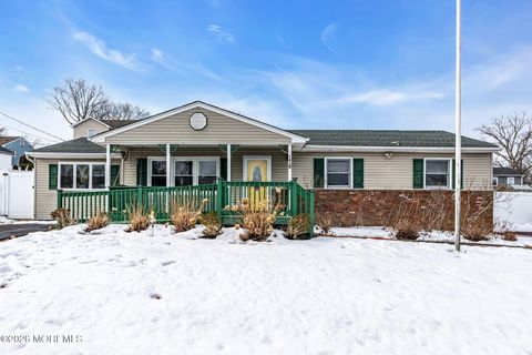 Homes For Sale - 178 Calvin Court<br/> Brick, NJ 08724