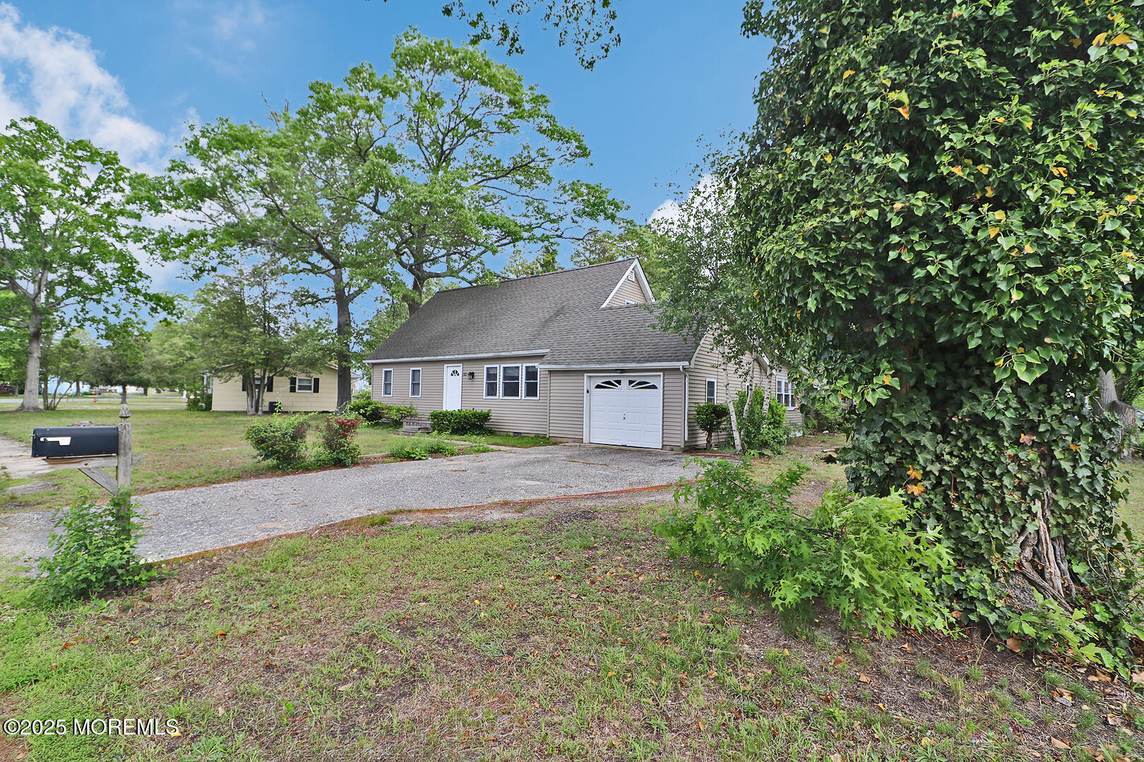 122 Oakwood Place, Forked River, New Jersey image 2