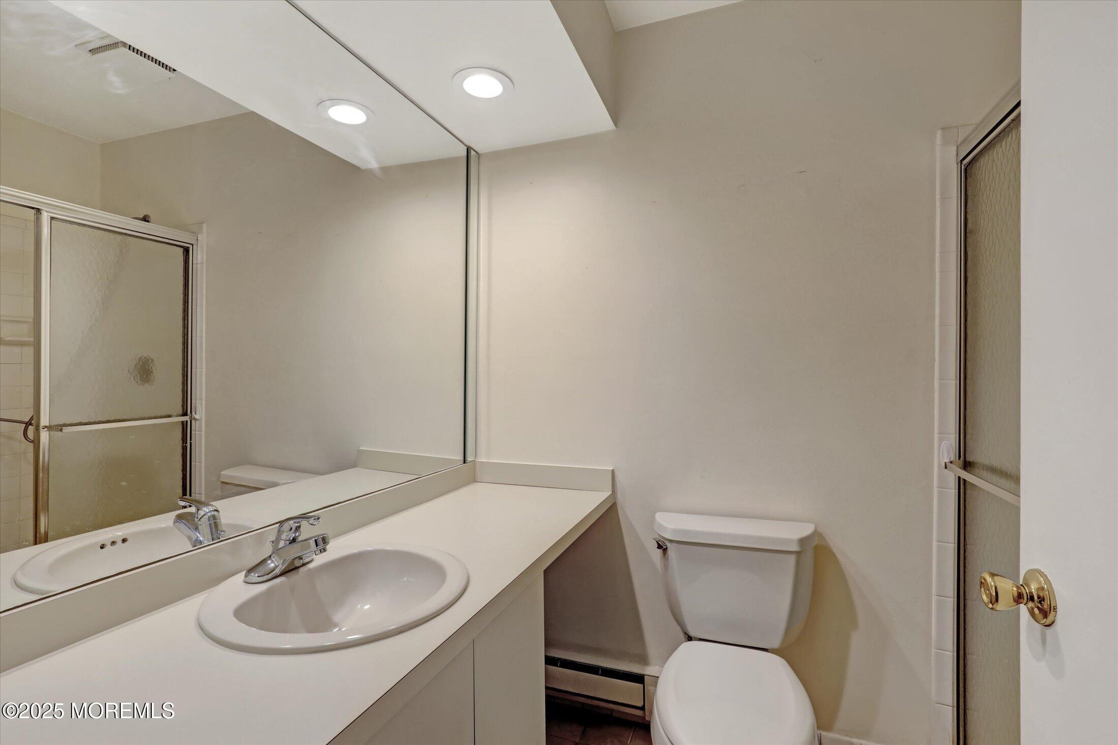 162 Cross Slope Court #B, Manalapan, New Jersey image 20