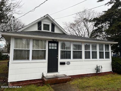 16 E Bayview Avenue, Ocean Gate, NJ 08740 - MLS#: 22418033