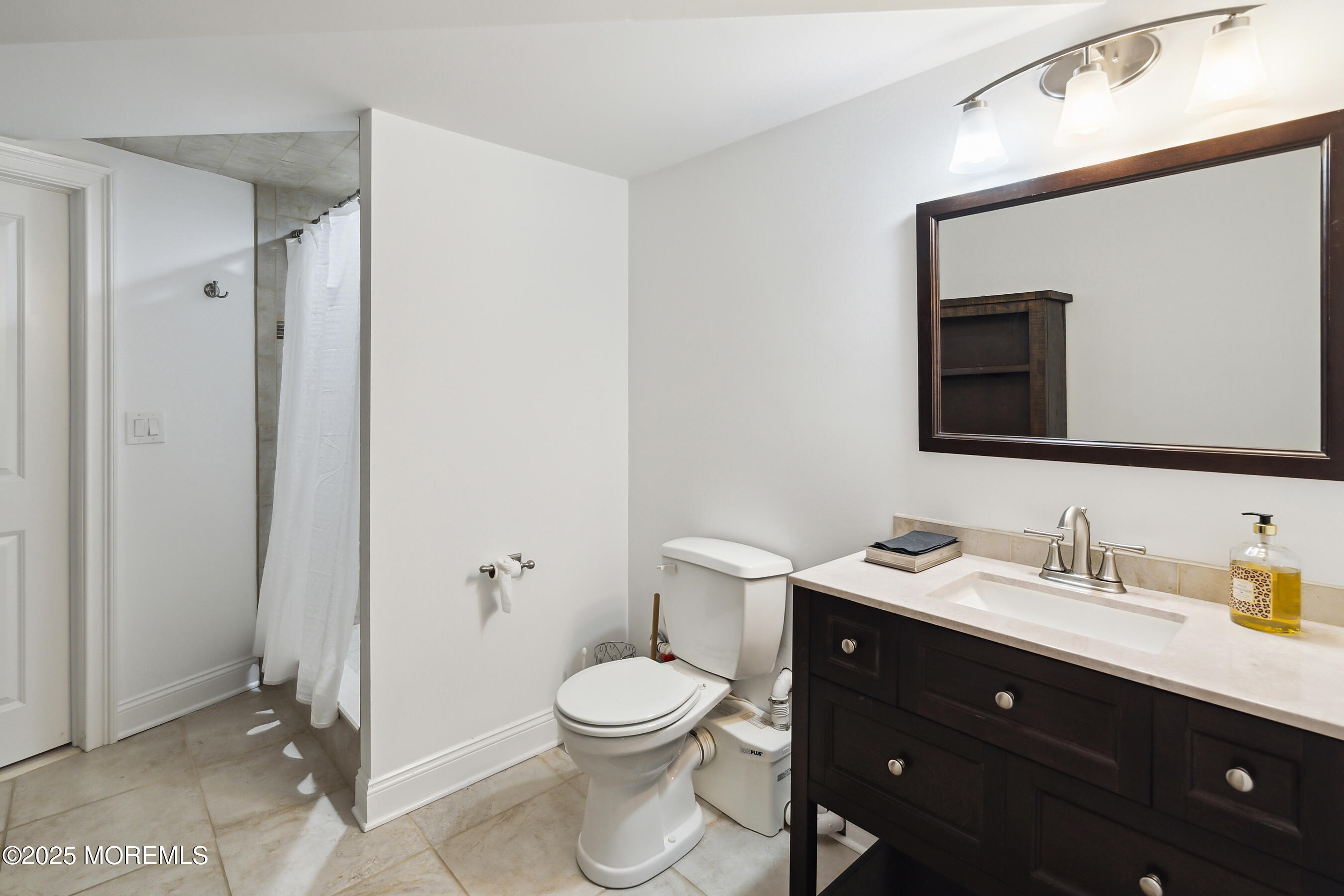 128 Birch Avenue, Little Silver, New Jersey image 24