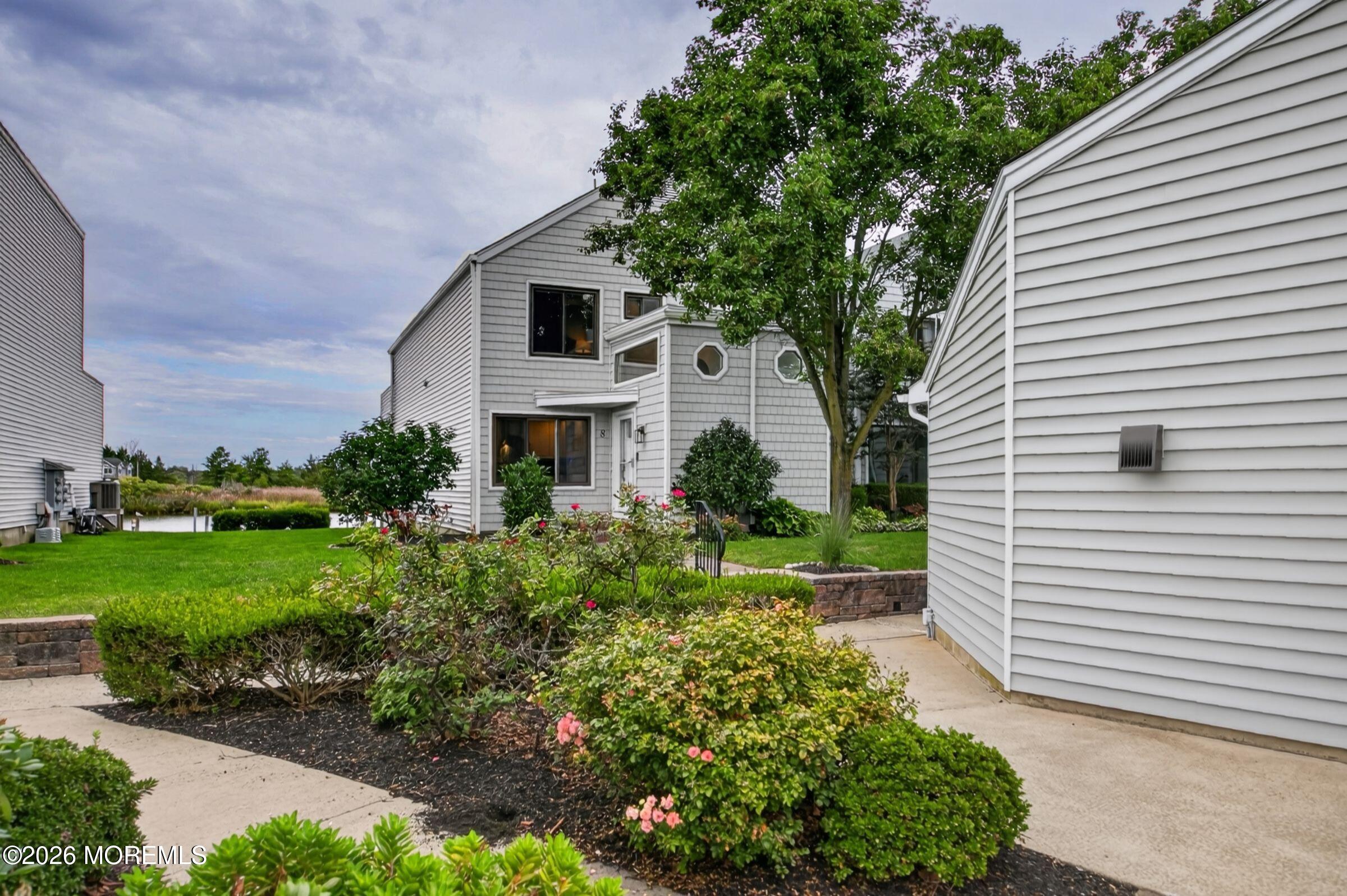 9 Bridgewaters Drive 8