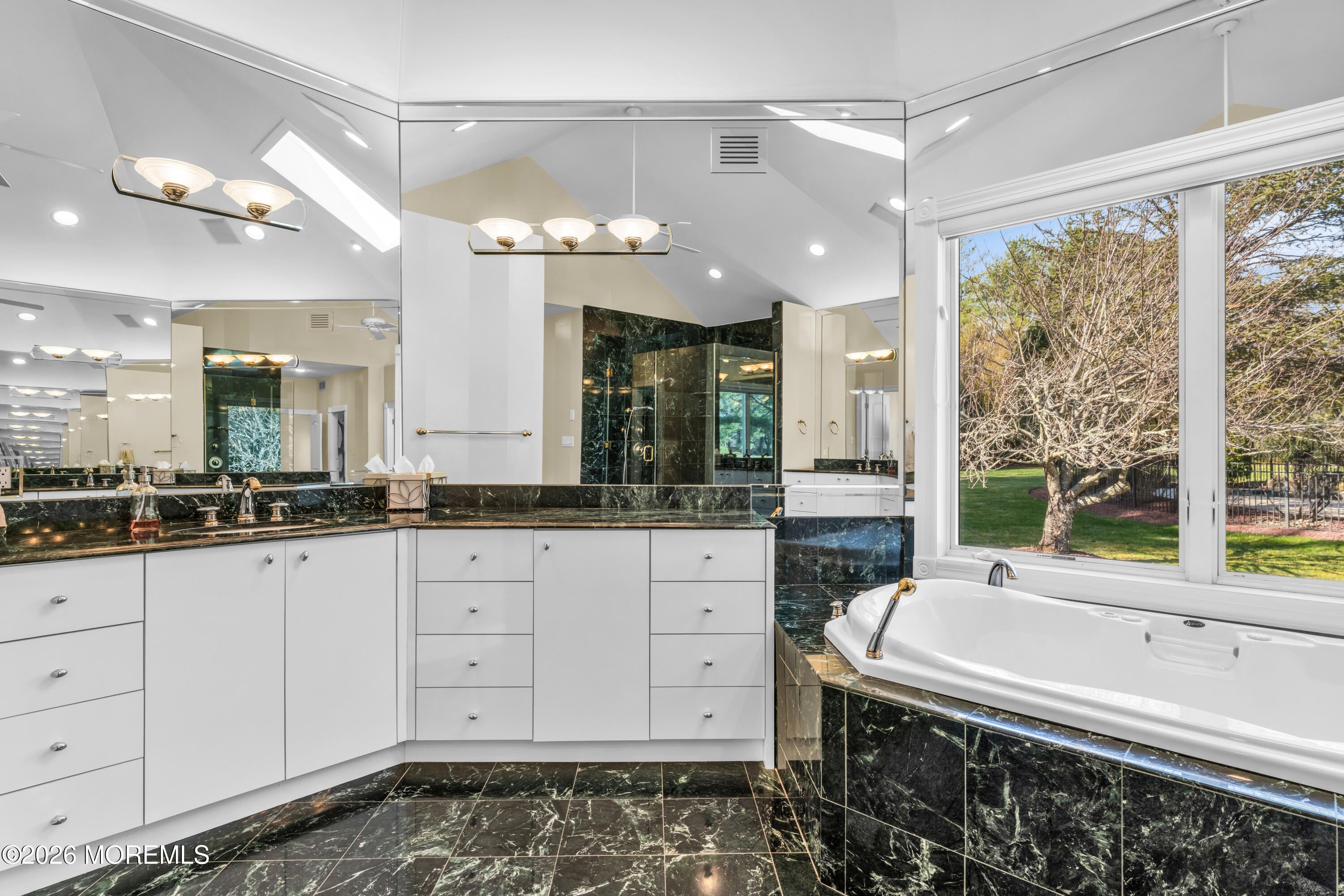 Manalapan, New Jersey, 07726, United States, 5 Bedrooms Bedrooms, ,5 BathroomsBathrooms,Residential,Active,2030061