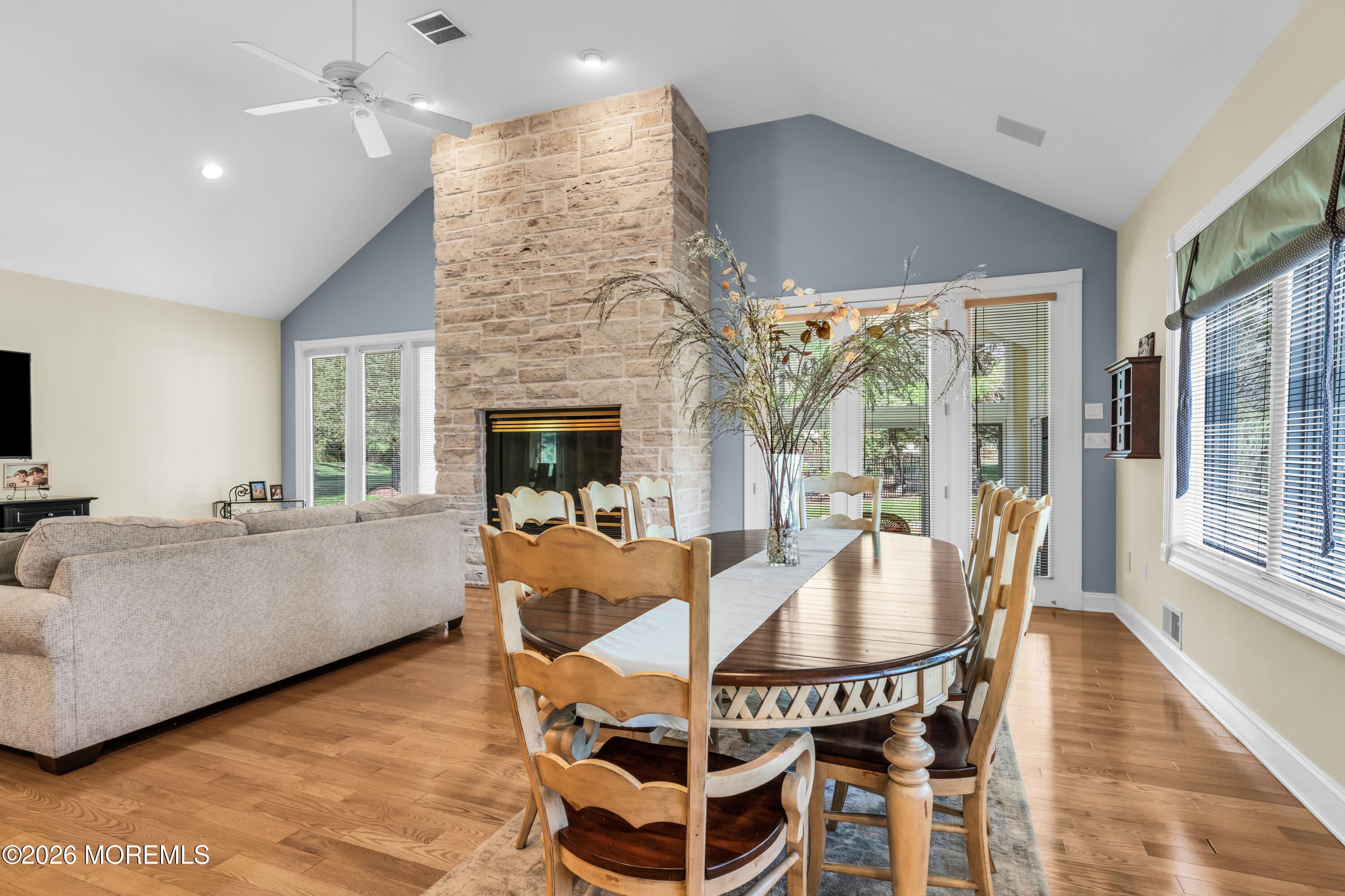 Manalapan, New Jersey, 07726, United States, 5 Bedrooms Bedrooms, ,5 BathroomsBathrooms,Residential,Active,2030061