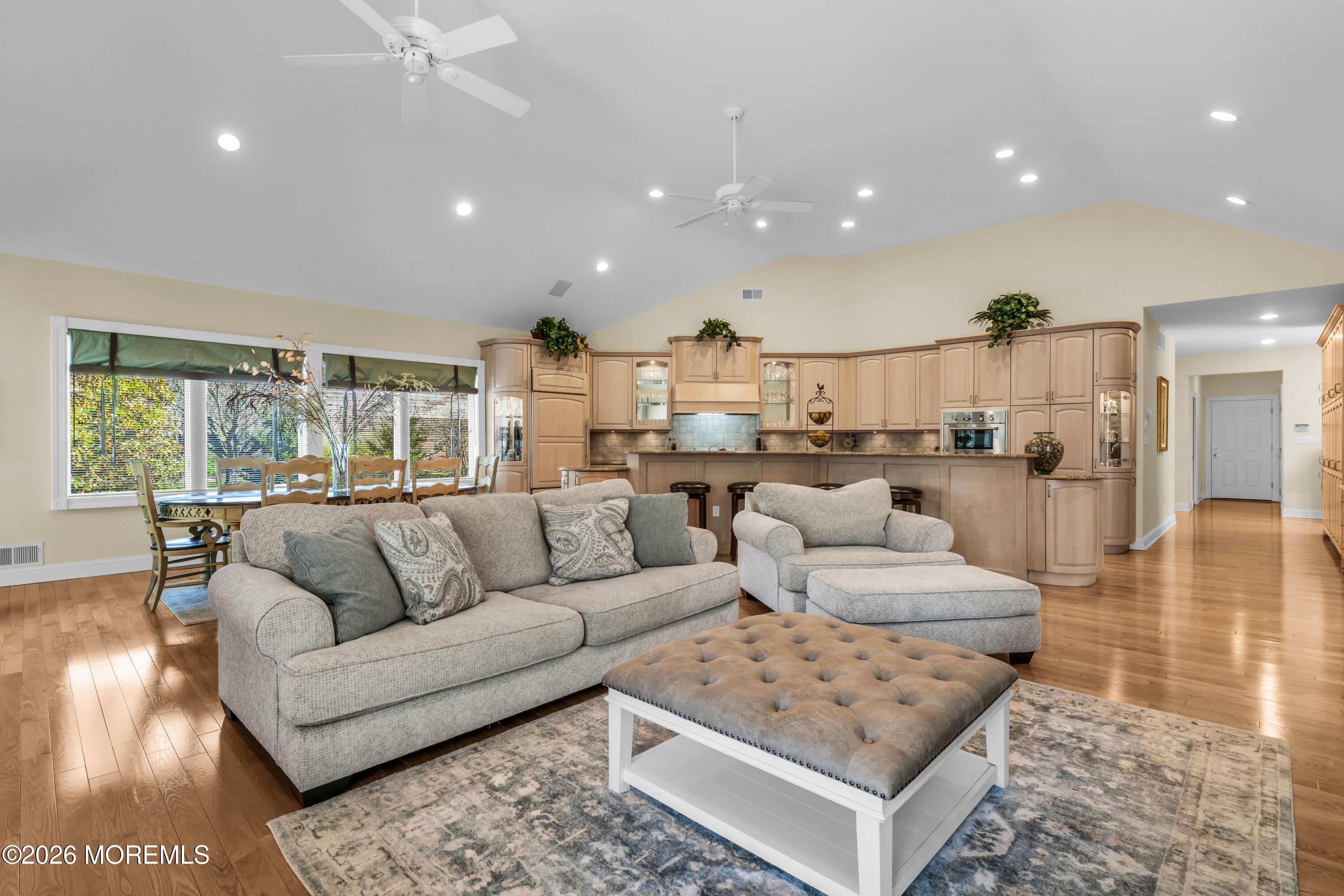 Manalapan, New Jersey, 07726, United States, 5 Bedrooms Bedrooms, ,5 BathroomsBathrooms,Residential,Active,2030061