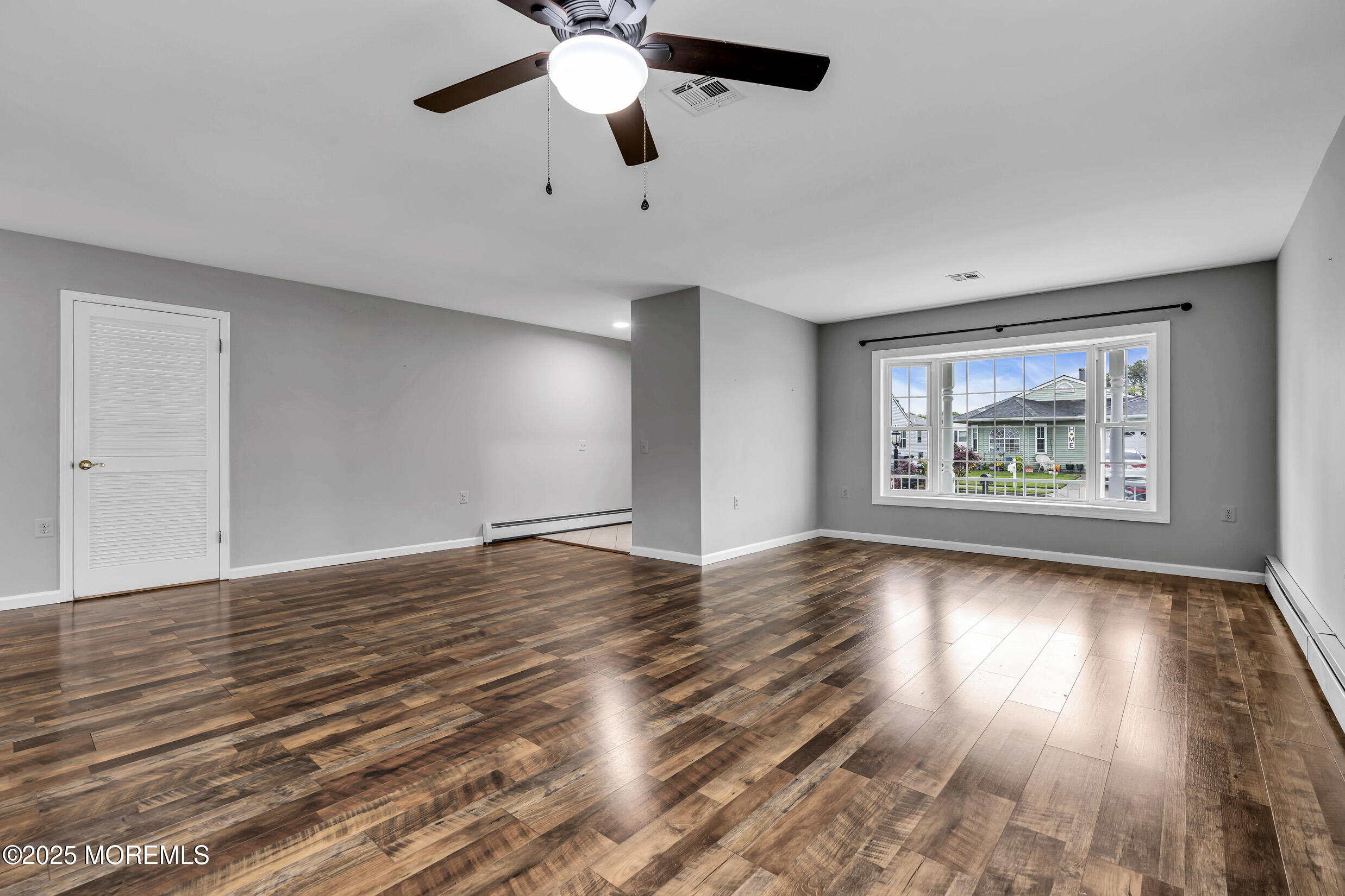 8 Thronbury Court, Toms River, New Jersey image 13