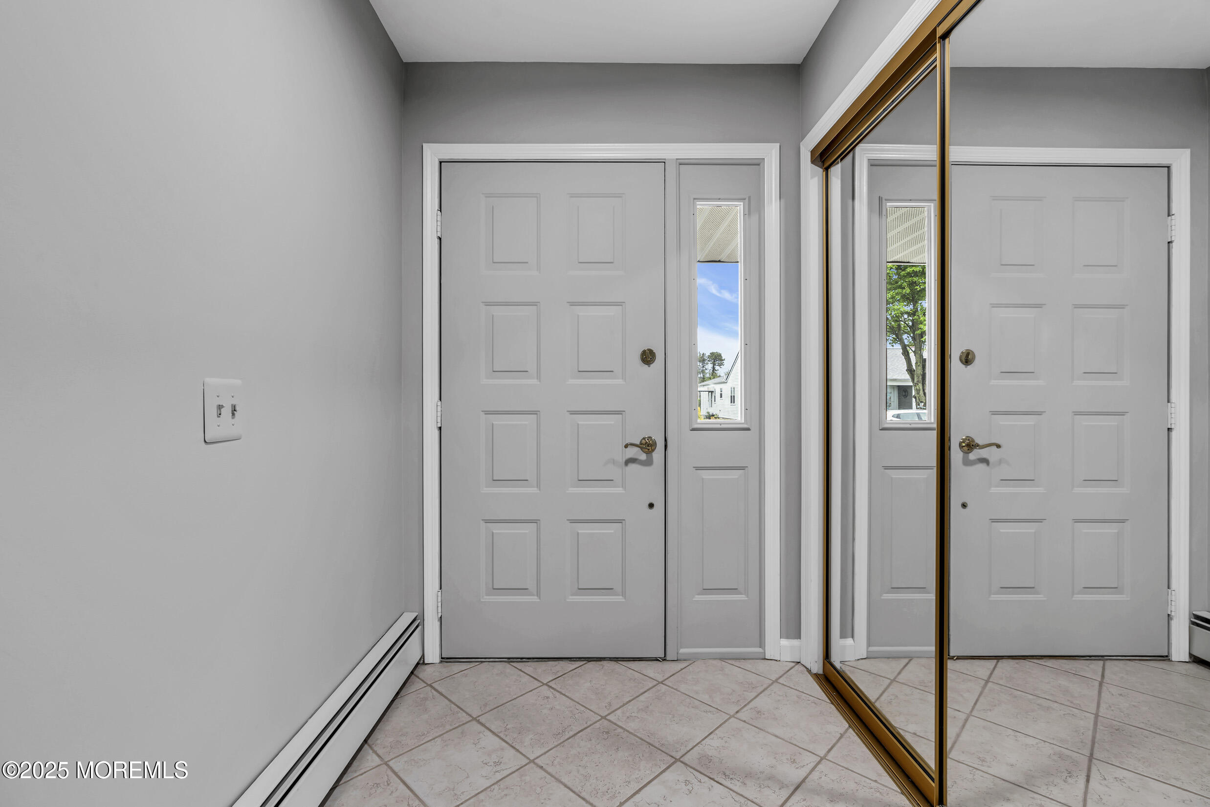 8 Thronbury Court, Toms River, New Jersey image 9