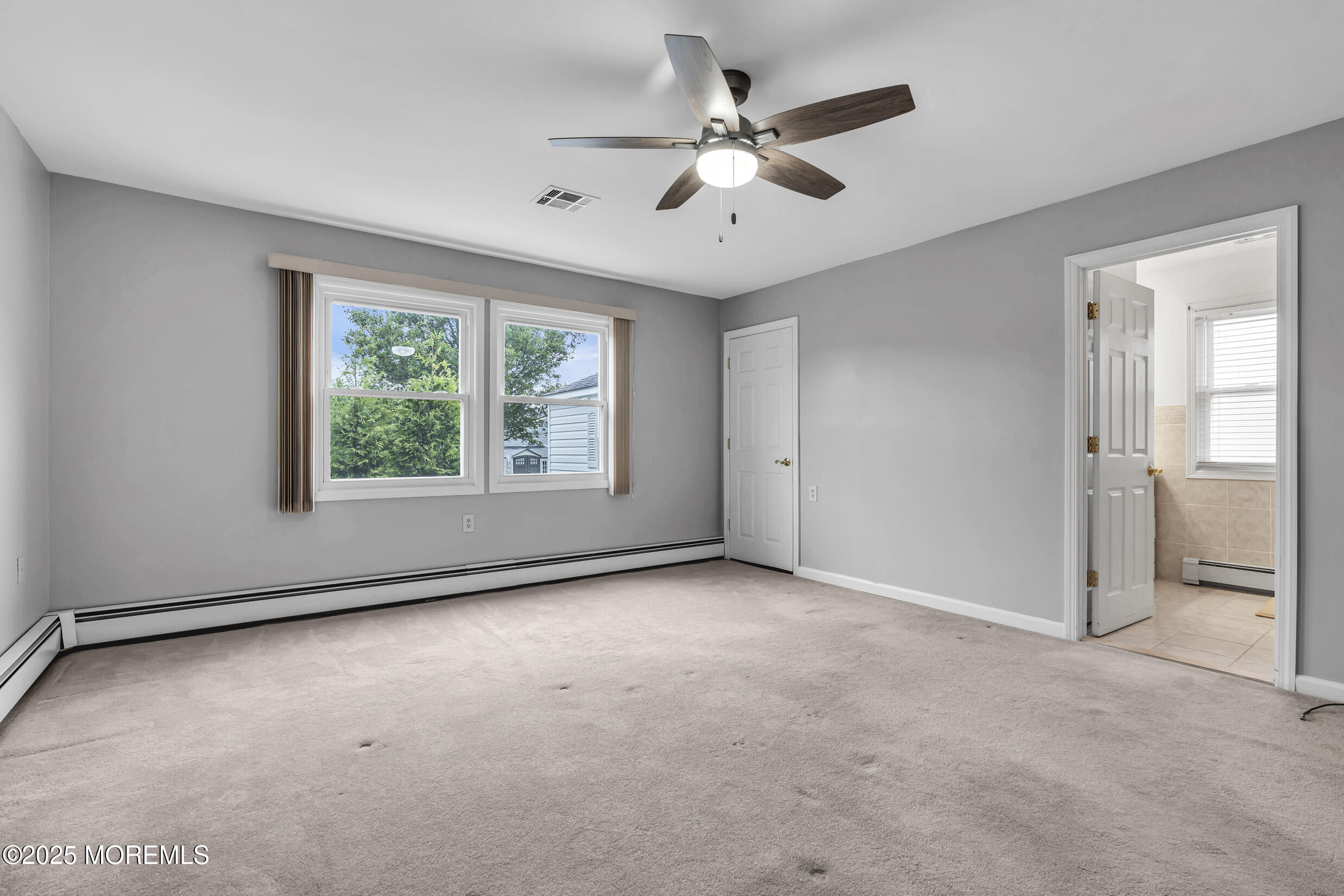 8 Thronbury Court, Toms River, New Jersey image 30