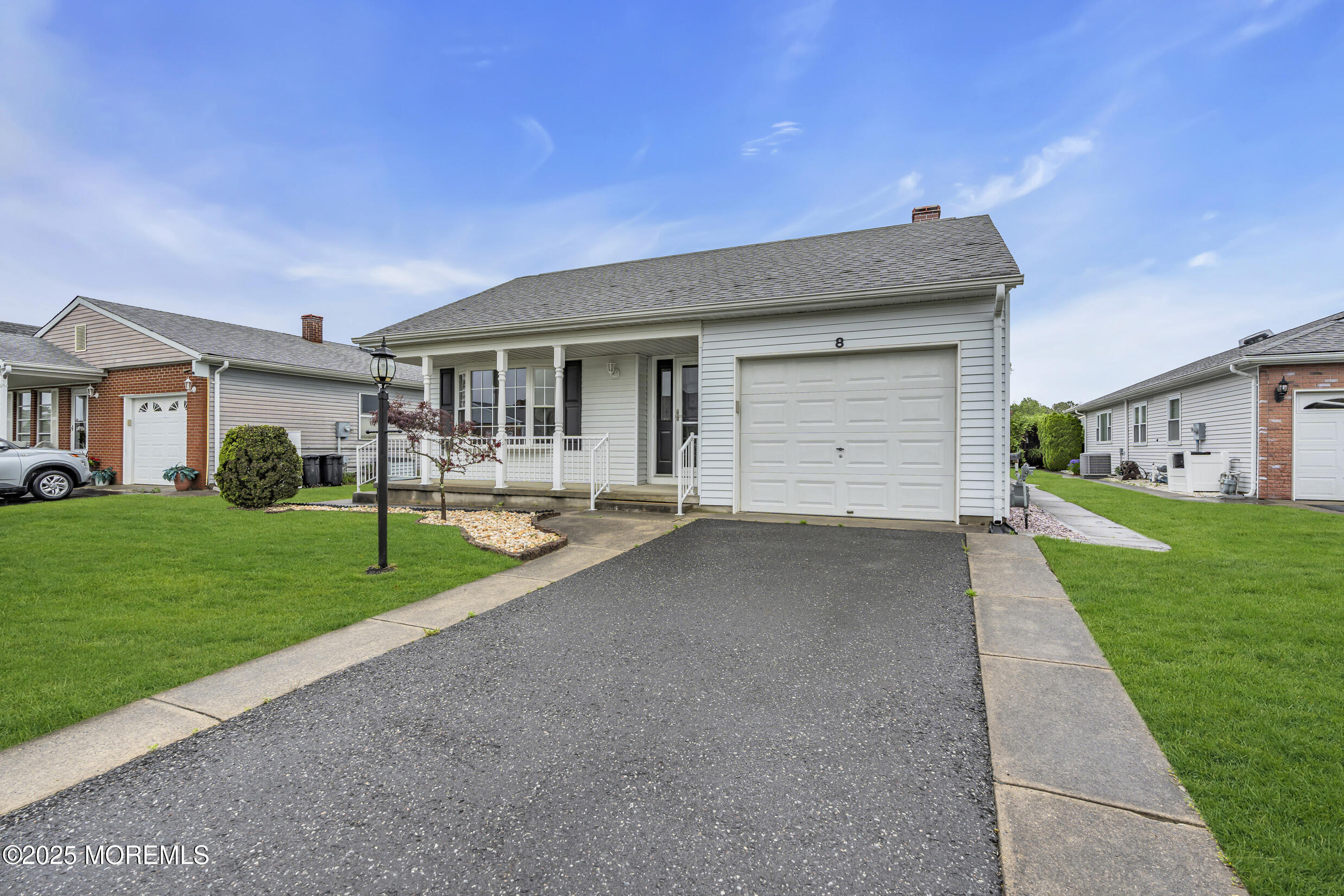 8 Thronbury Court, Toms River, New Jersey image 7