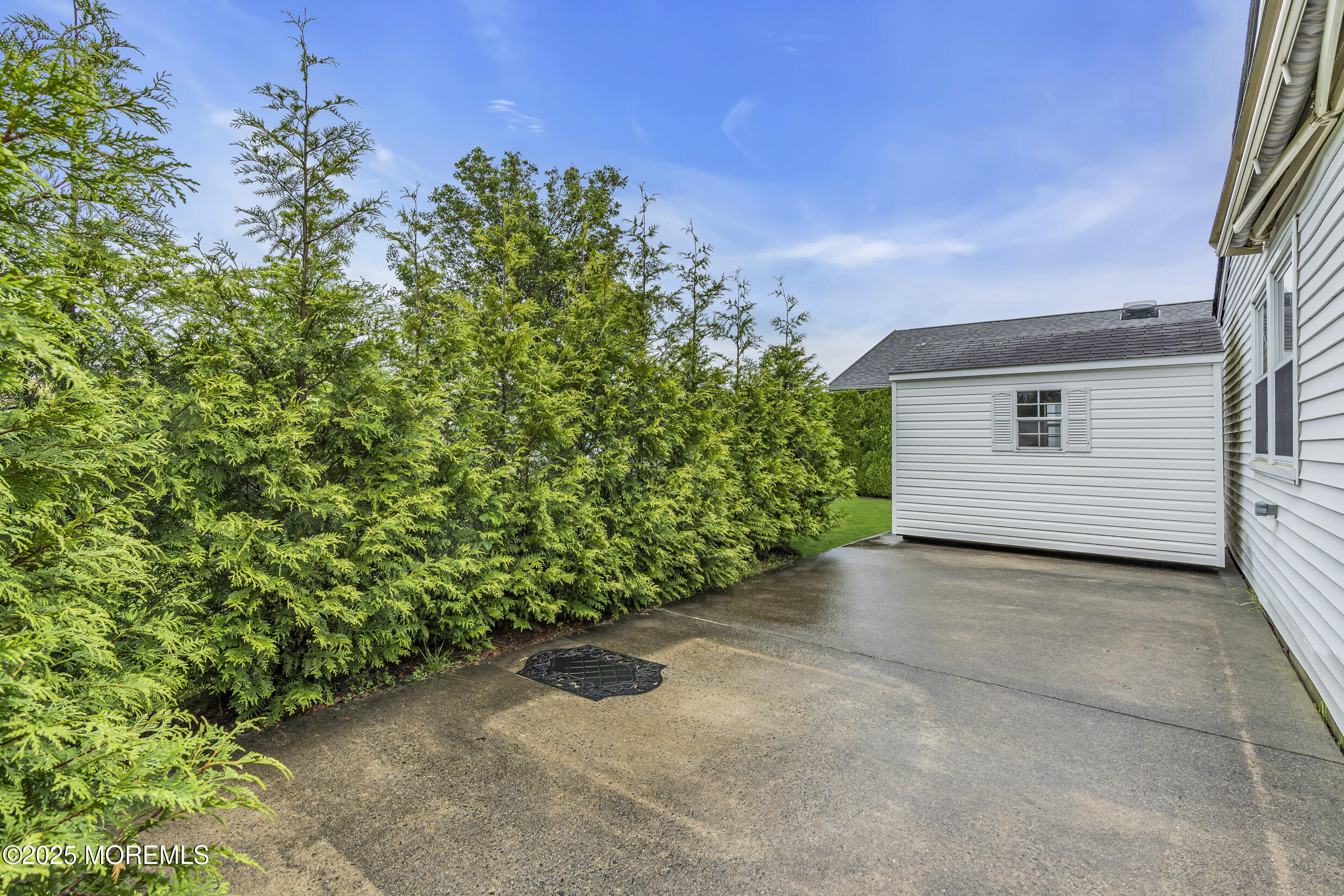 8 Thronbury Court, Toms River, New Jersey image 41