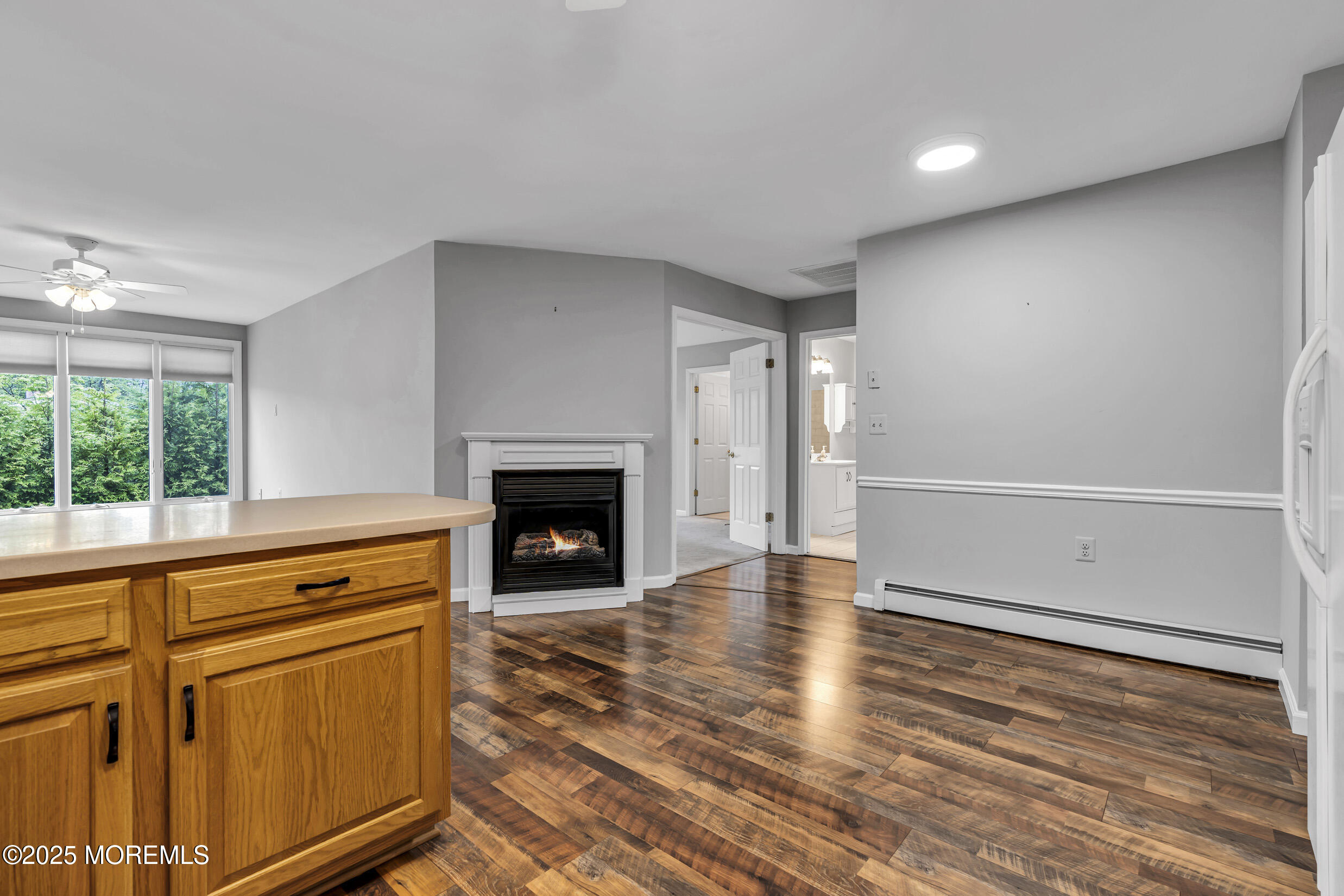 8 Thronbury Court, Toms River, New Jersey image 22