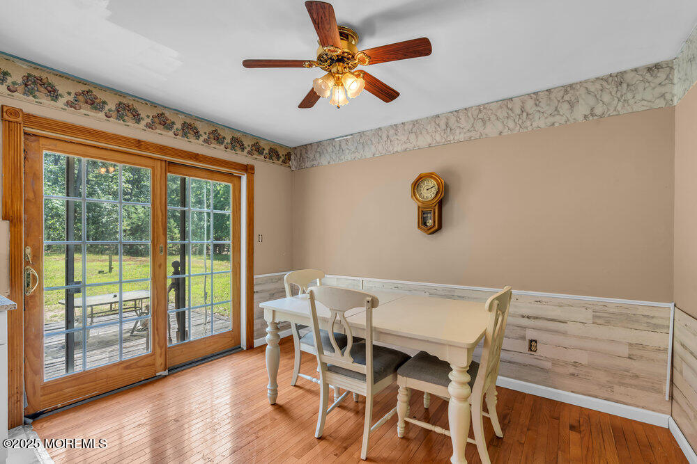 623 Cosy Lane