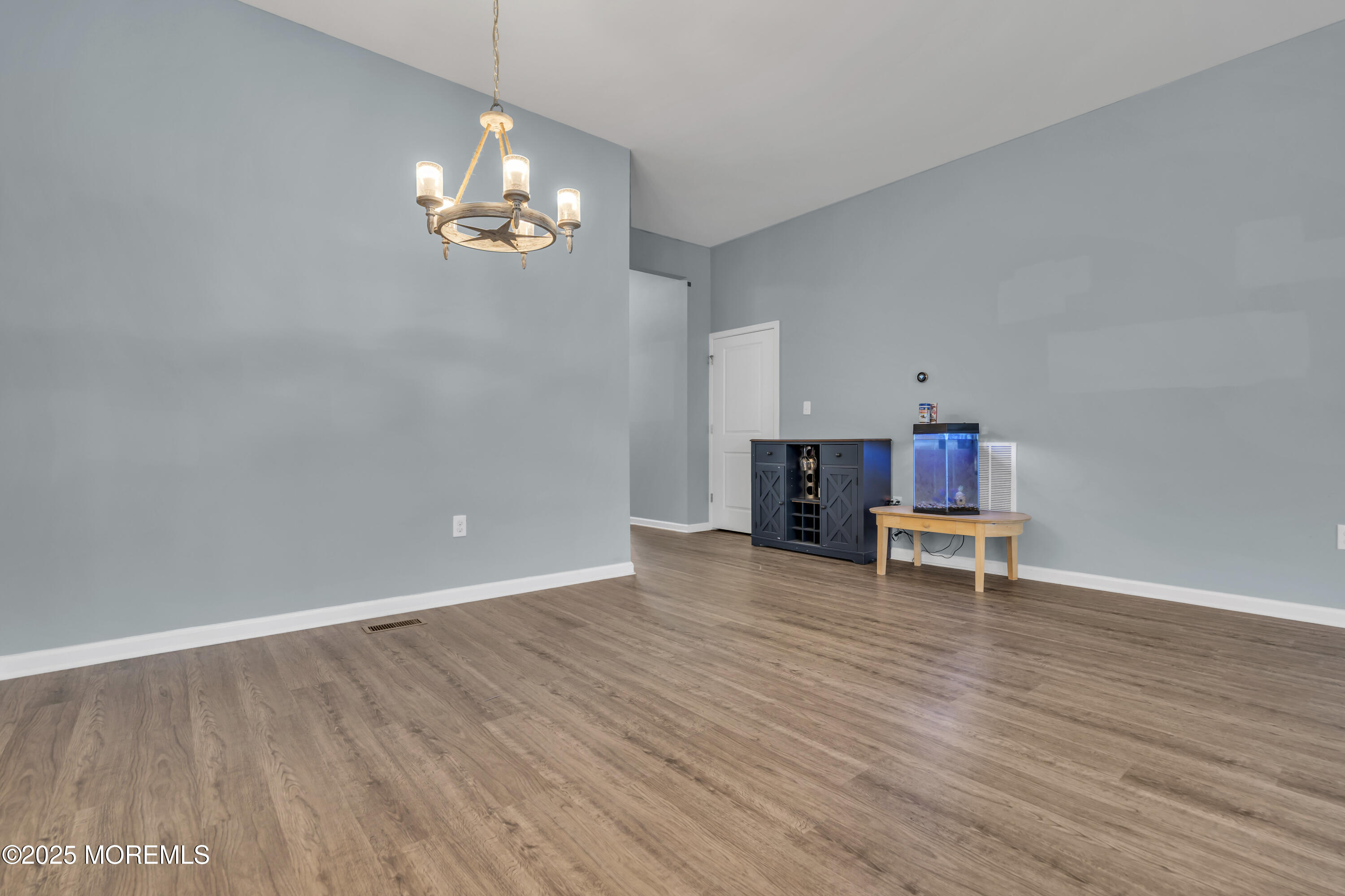 5 Ashburn Avenue, Manahawkin, New Jersey image 13