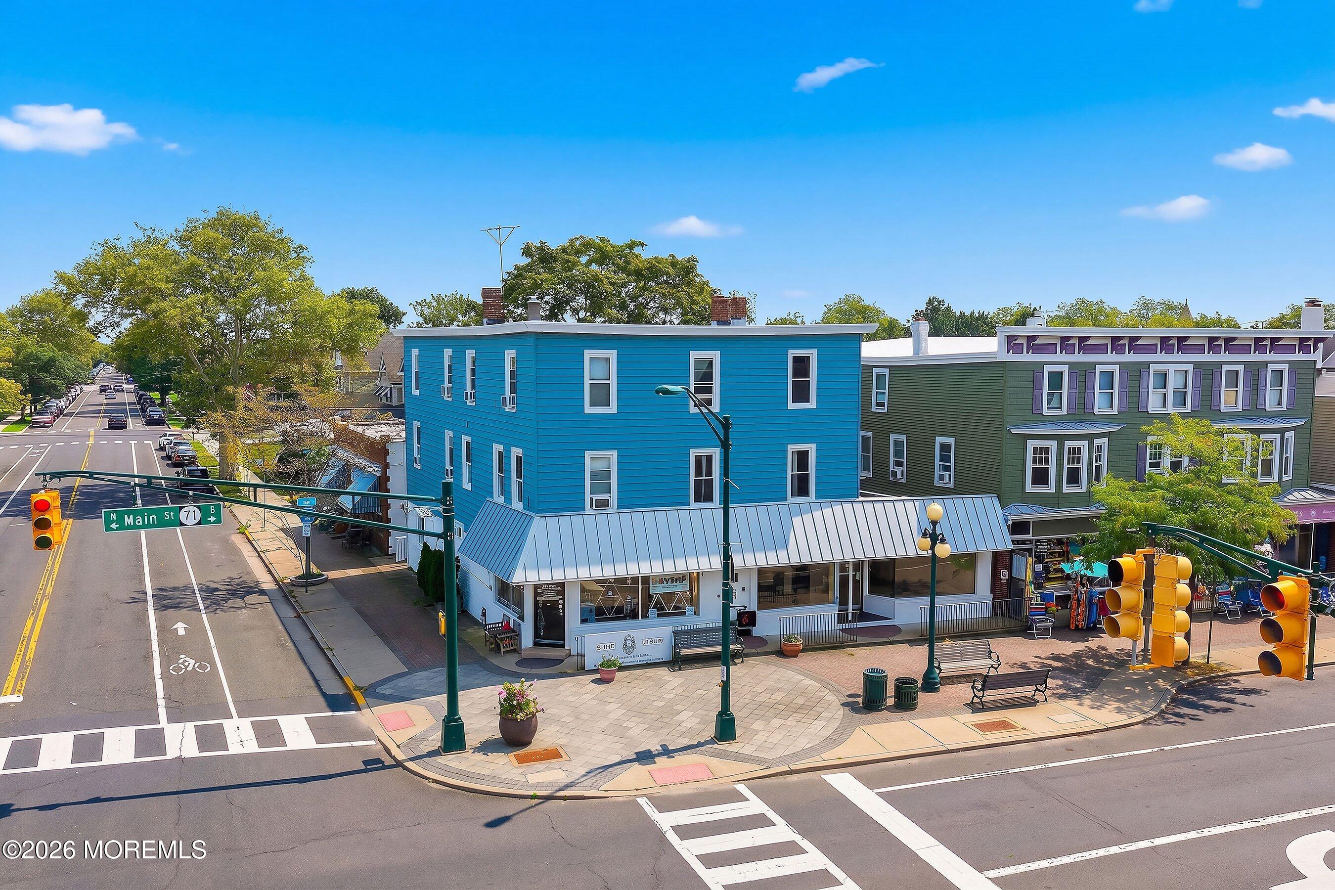 440 Main Street 1