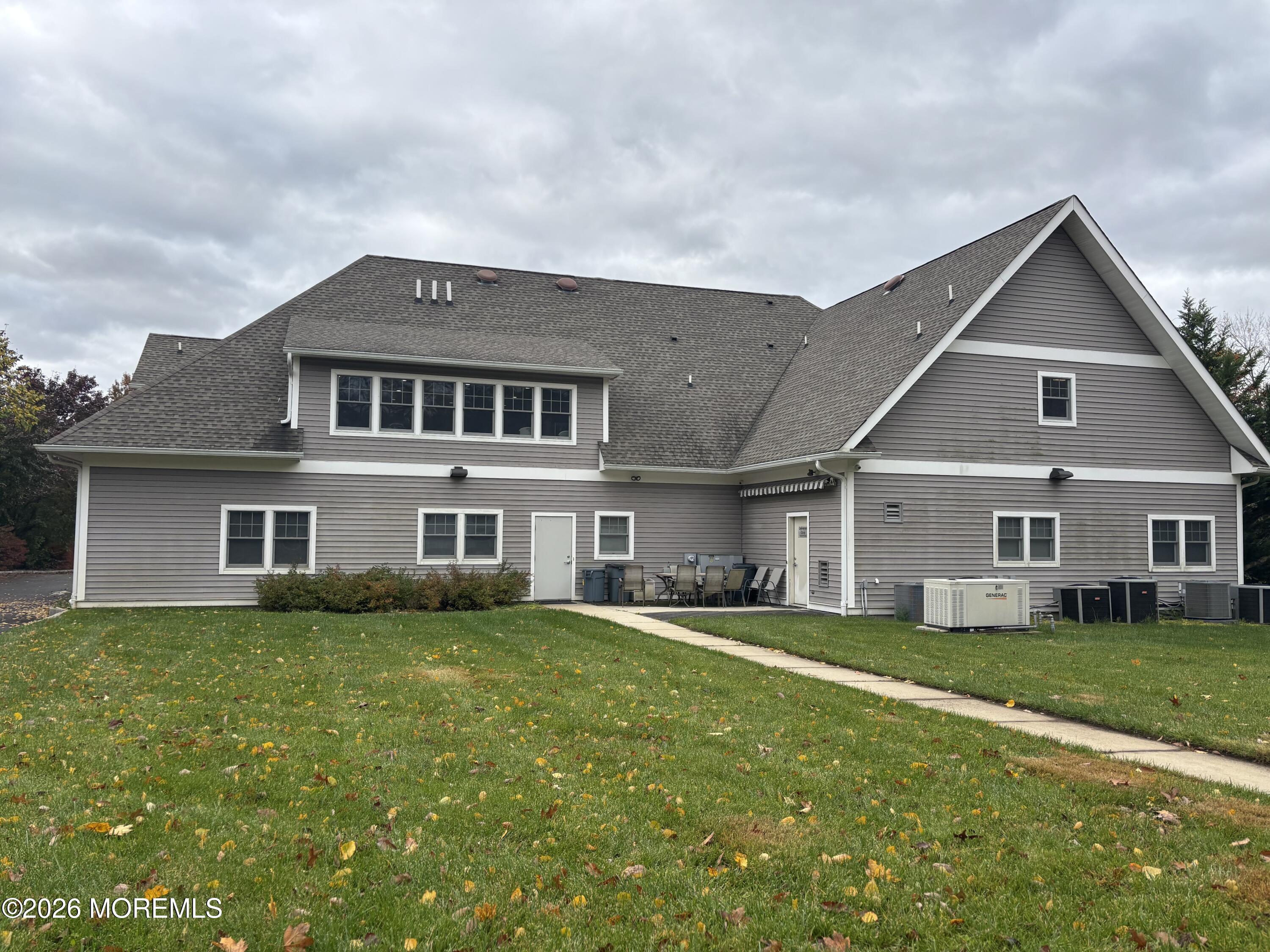 186 W Veterans Highway