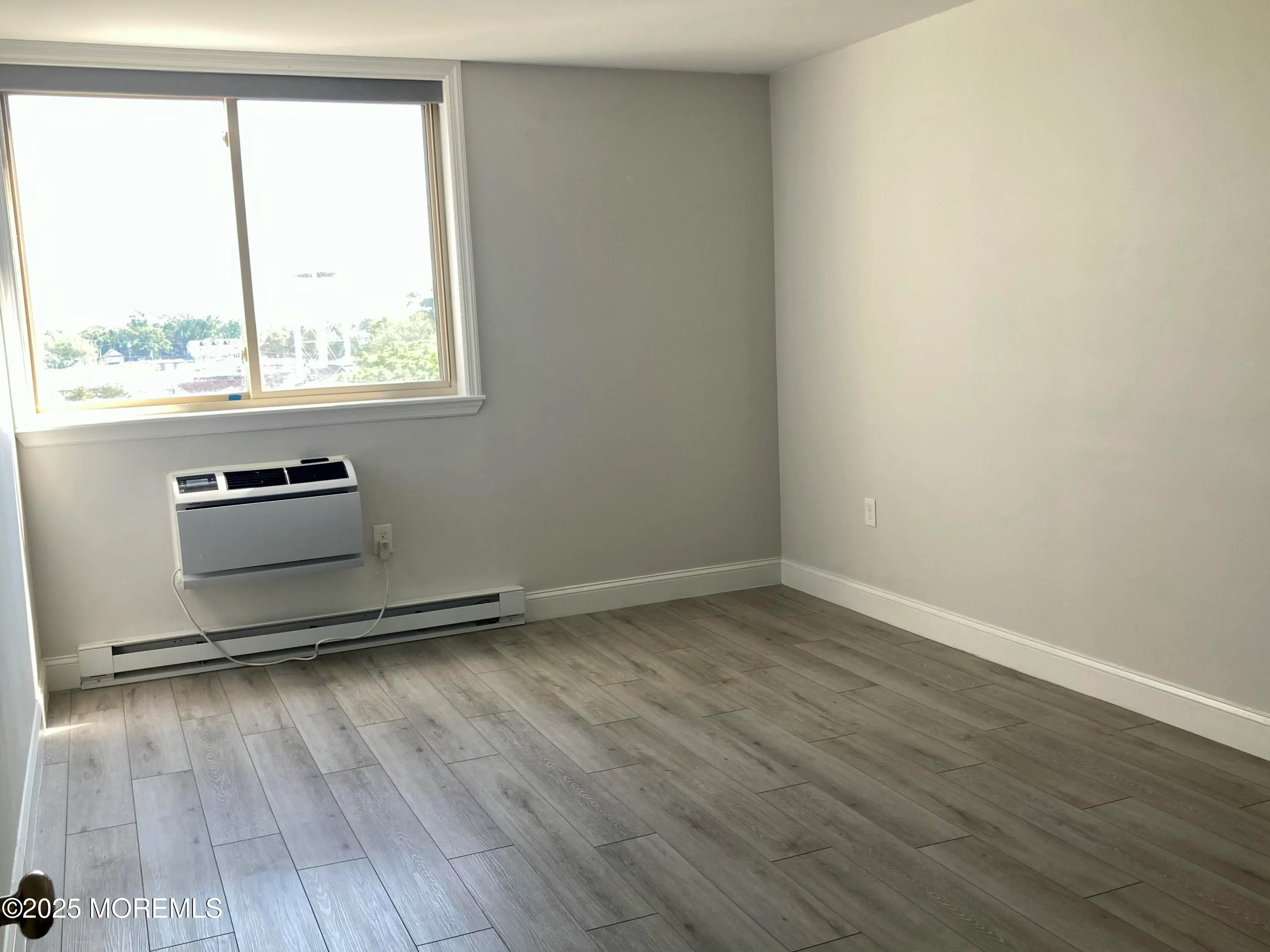 Belmar, New Jersey 07719, United States, 1 Bedroom Bedrooms, ,1 BathroomBathrooms,Residential,Active,148616