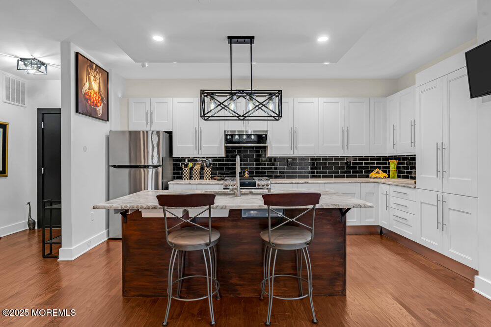 23 Wallace Street 306