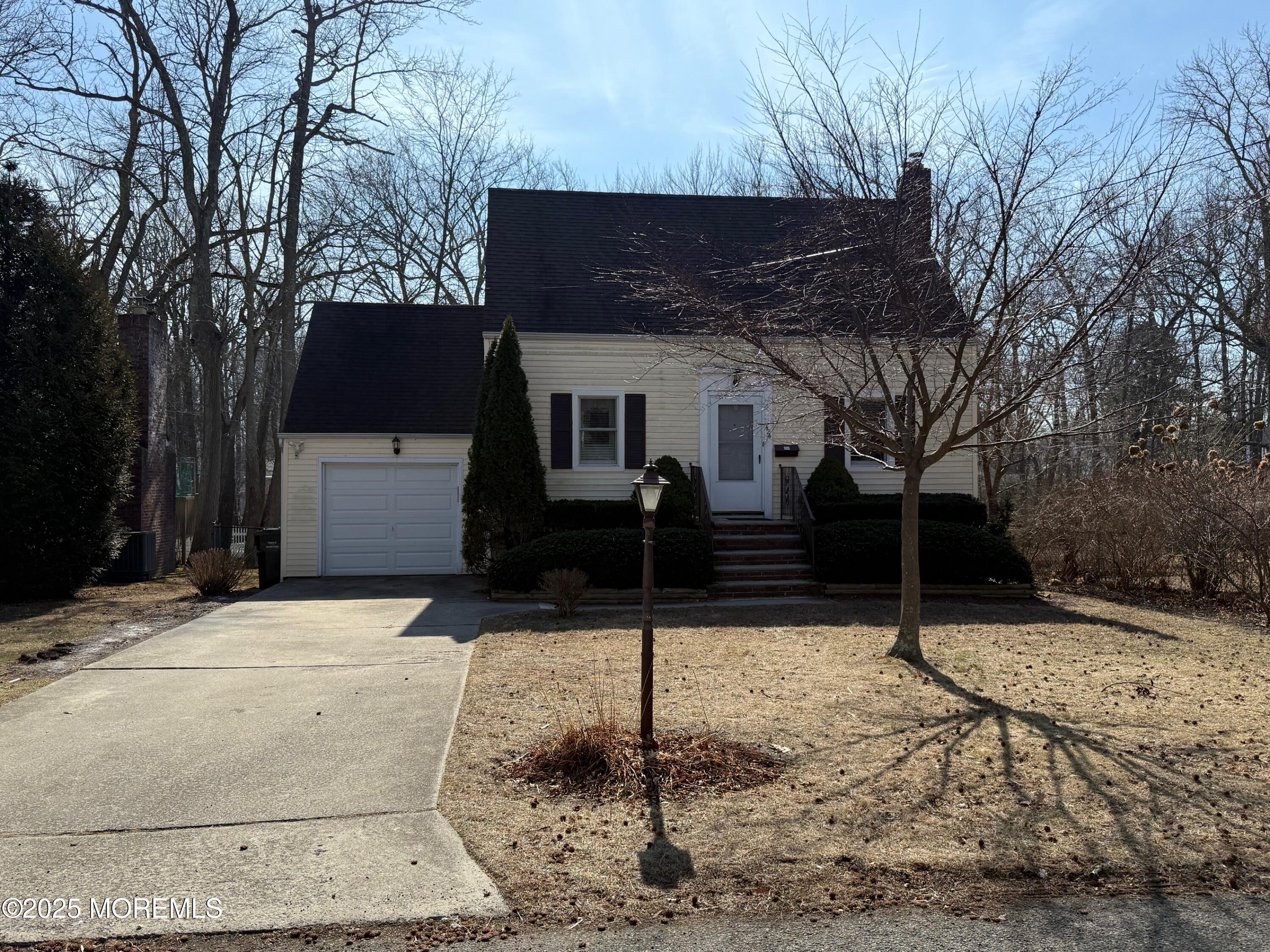 424 Redmond Avenue, Oakhurst, New Jersey image 2
