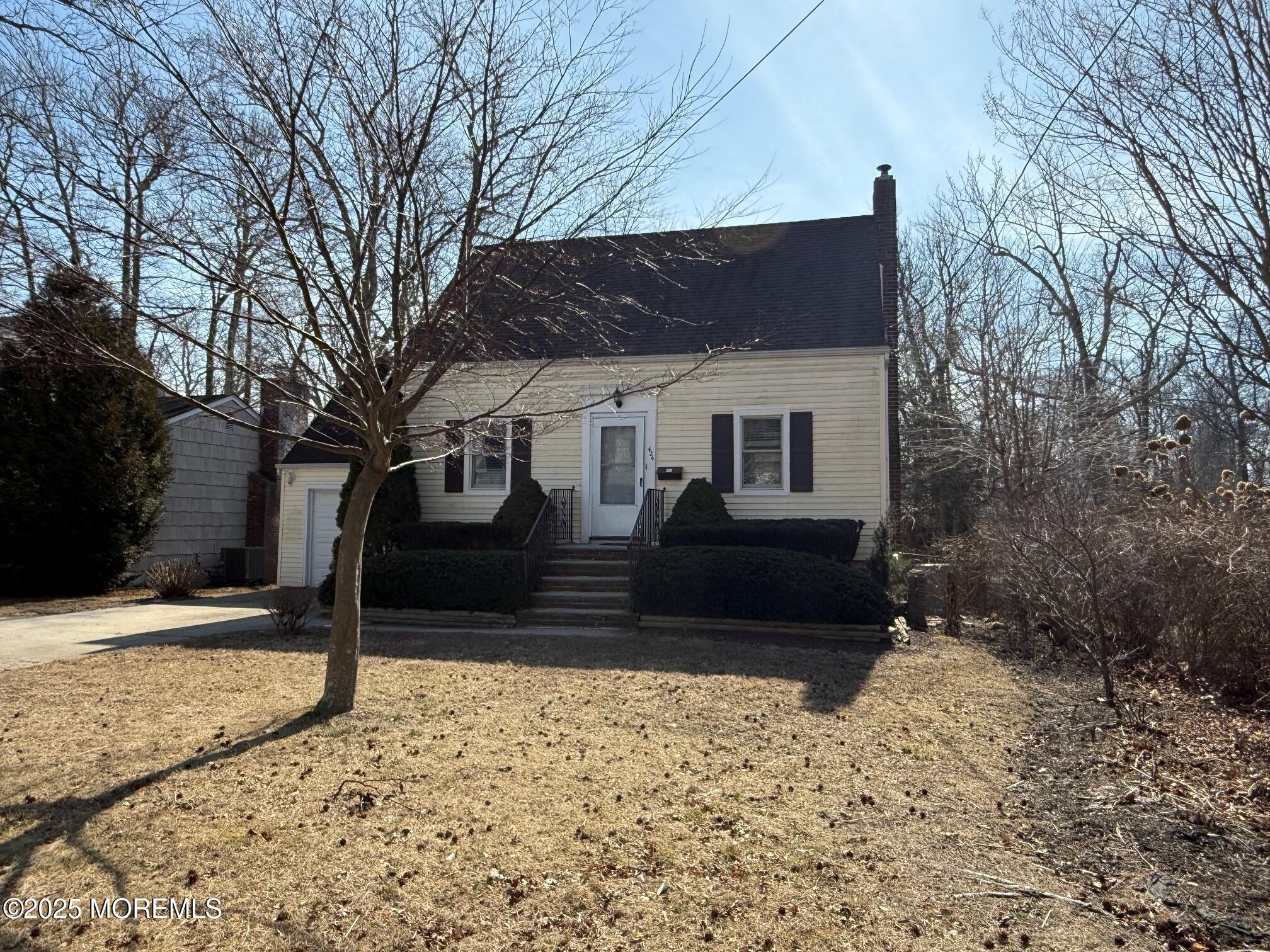 424 Redmond Avenue, Oakhurst, New Jersey image 3