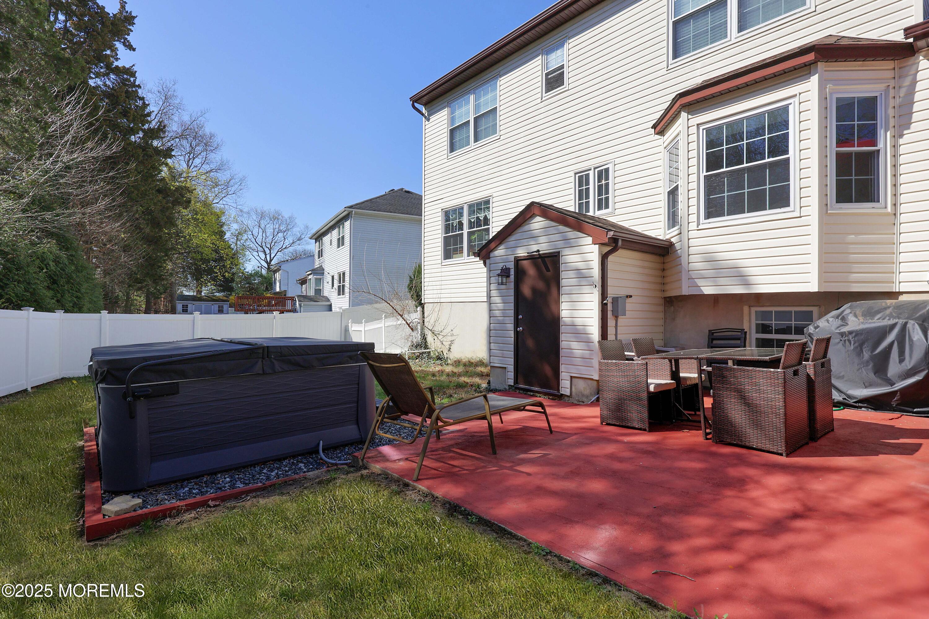 1009 Isaac Court, Toms River, New Jersey image 9