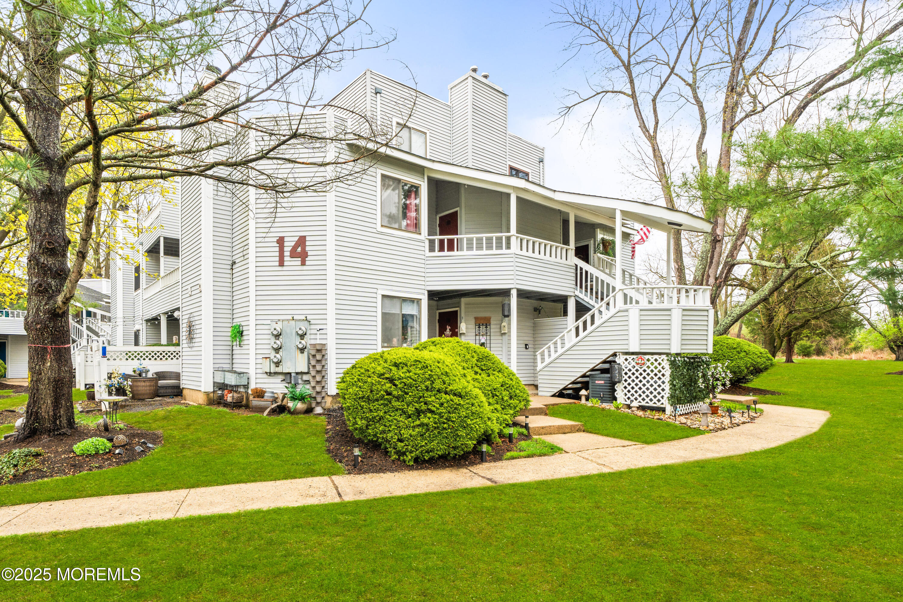 1402 Berwyck Court, Sicklerville, New Jersey image 1