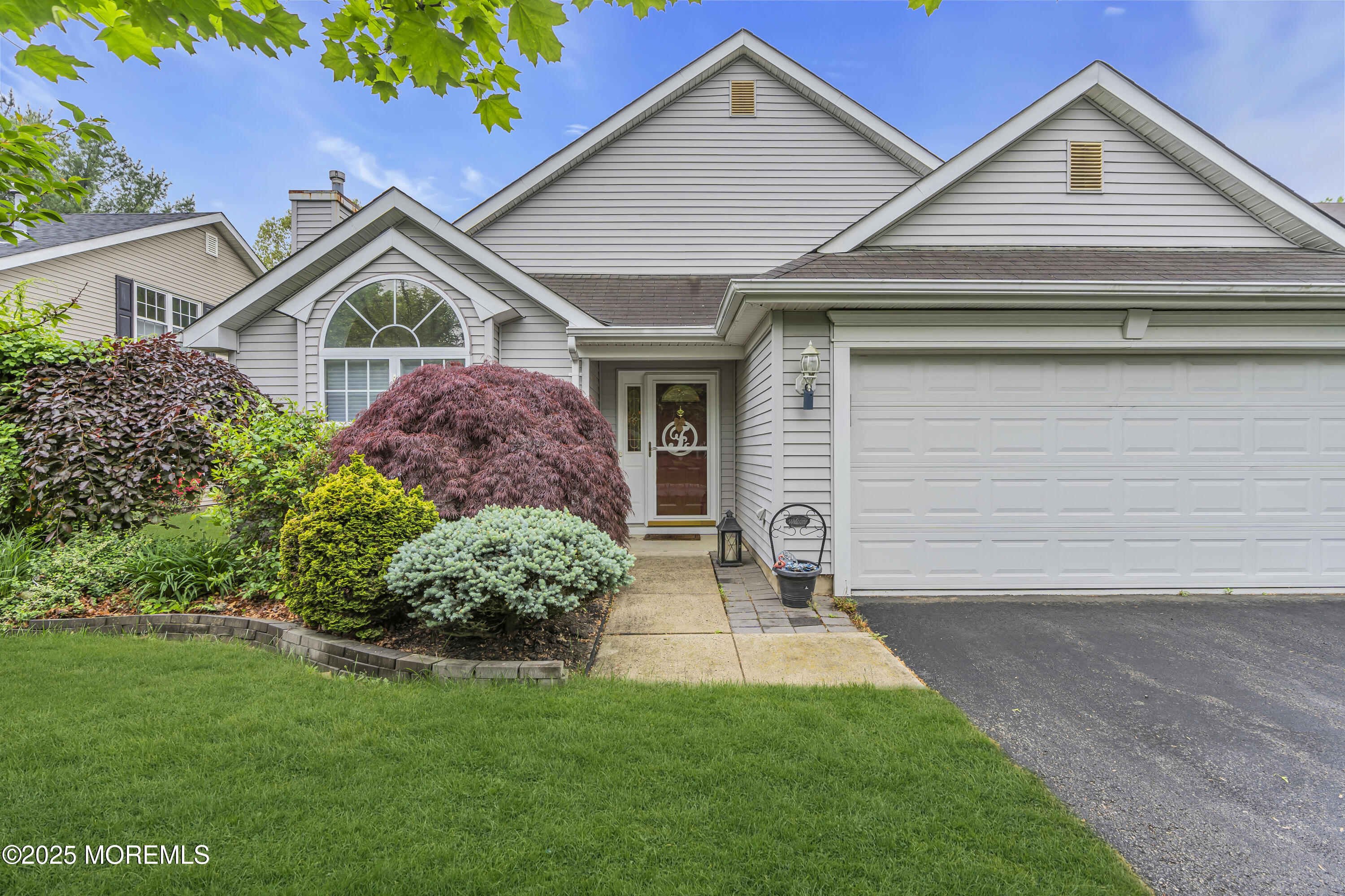 46 Skyline Drive, Lakewood, New Jersey image 5