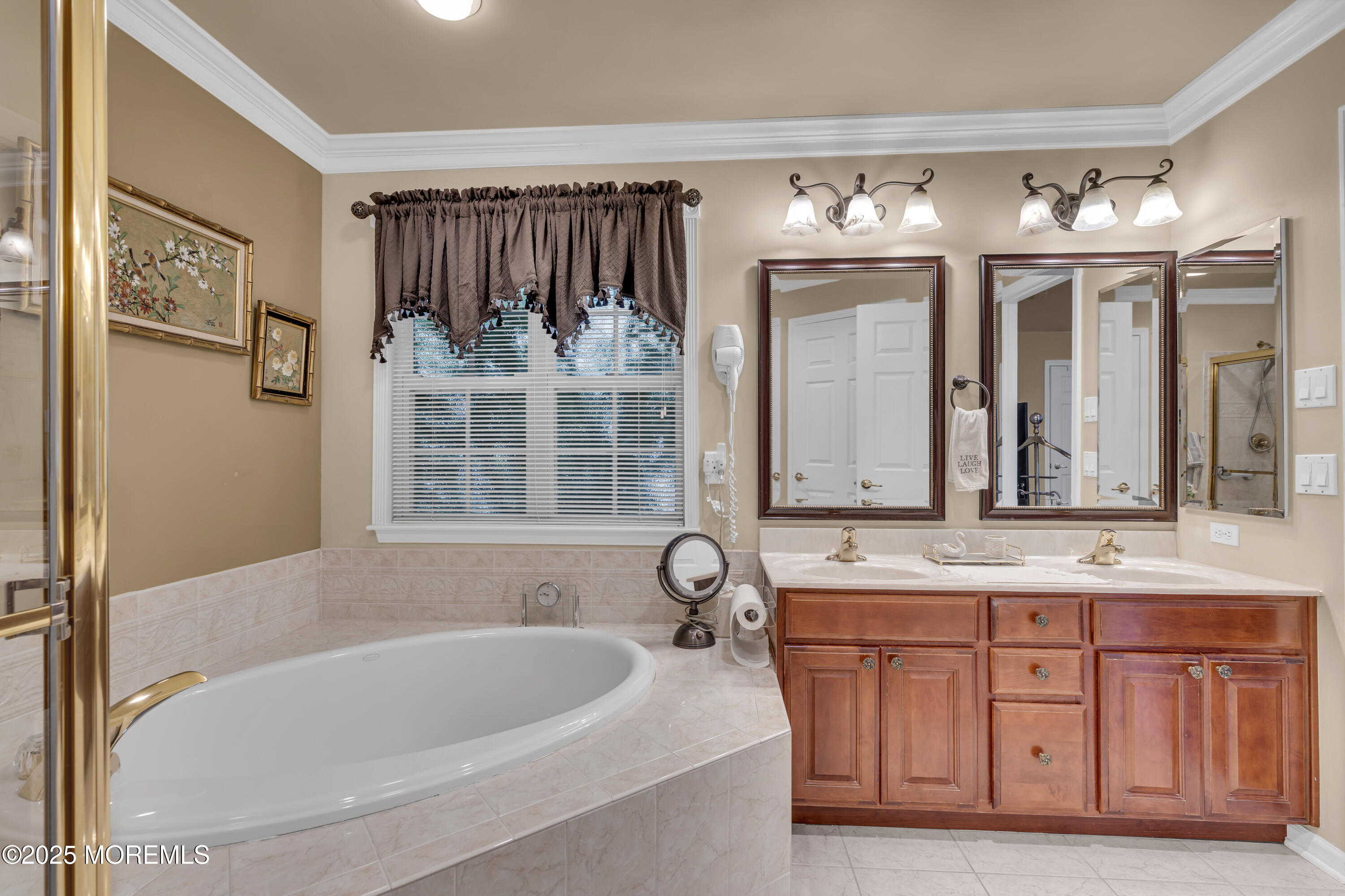 46 Skyline Drive, Lakewood, New Jersey image 30