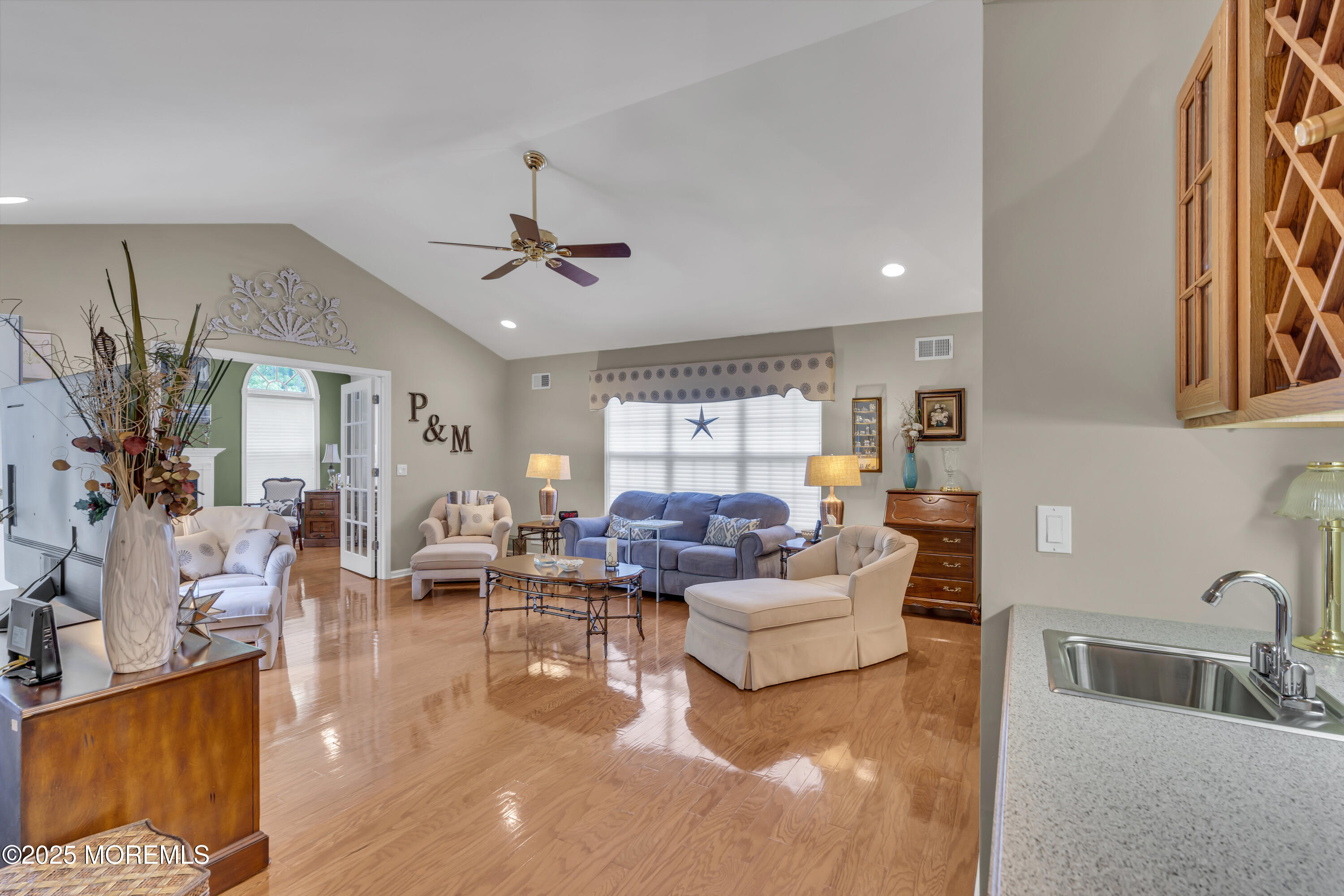 46 Skyline Drive, Lakewood, New Jersey image 16