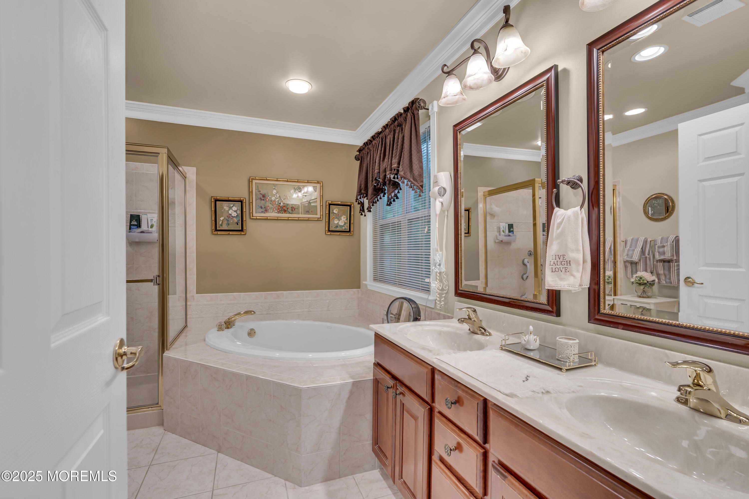 46 Skyline Drive, Lakewood, New Jersey image 29