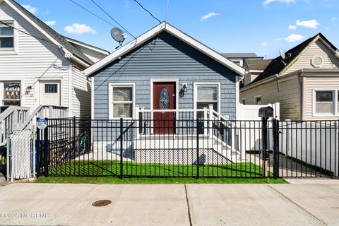 20 Highland Avenue Keansburg NJ 07734