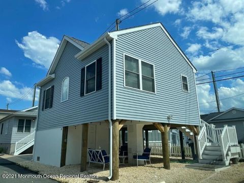 Homes For Rent - 121 W Tide Way<br/> Lavallette, NJ 08735
