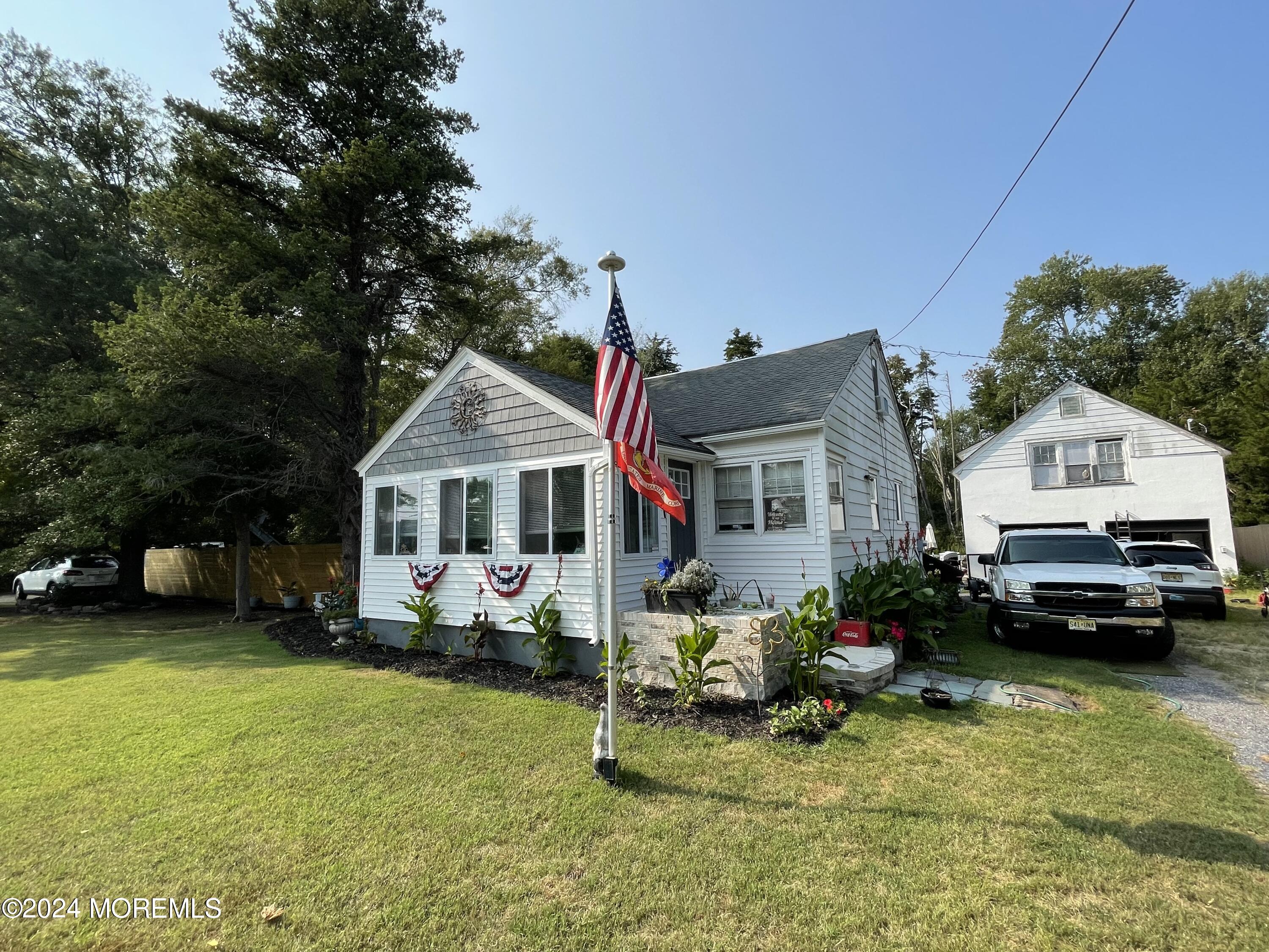 123 Harbor Inn Road, Bayville, New Jersey image 2