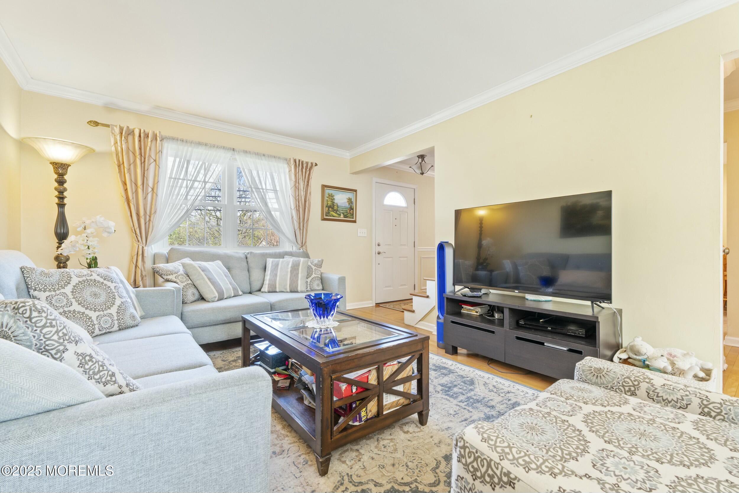 43 Throckmorton Lane, Old Bridge, New Jersey image 6