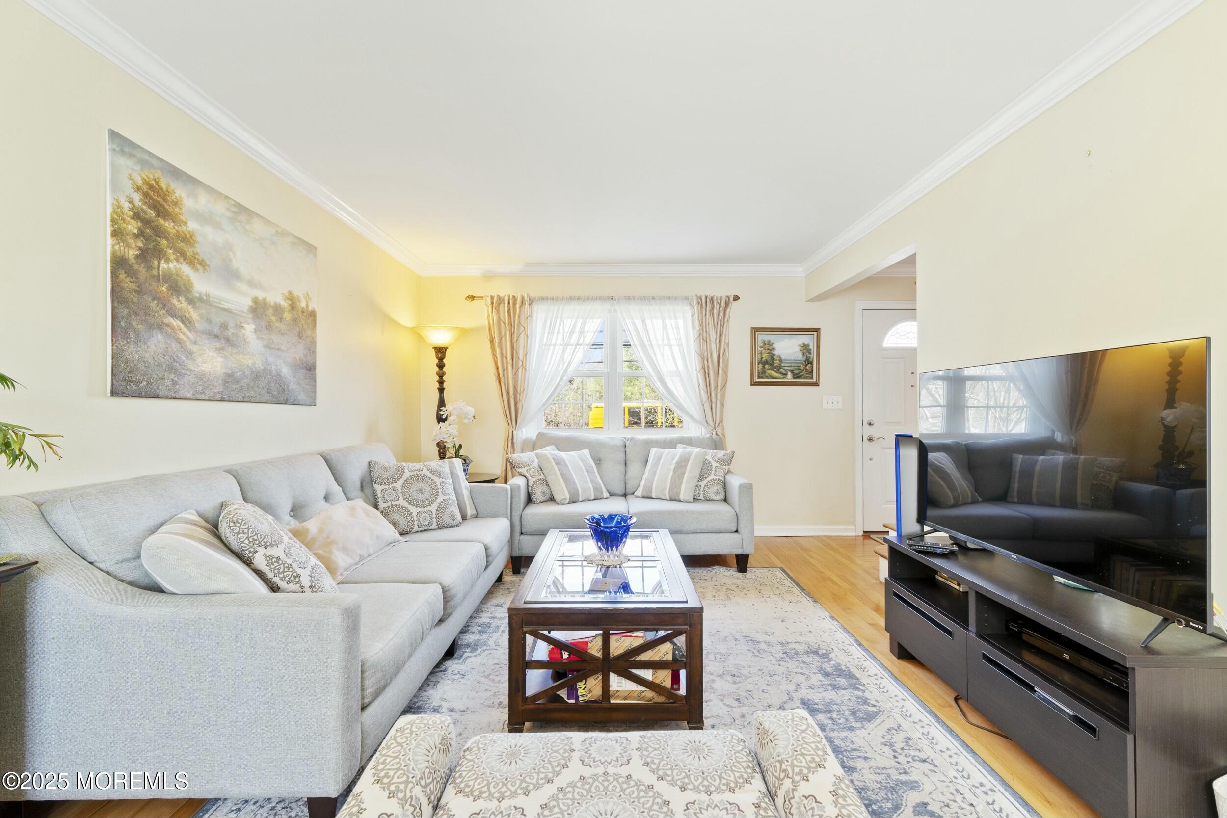 43 Throckmorton Lane, Old Bridge, New Jersey image 5
