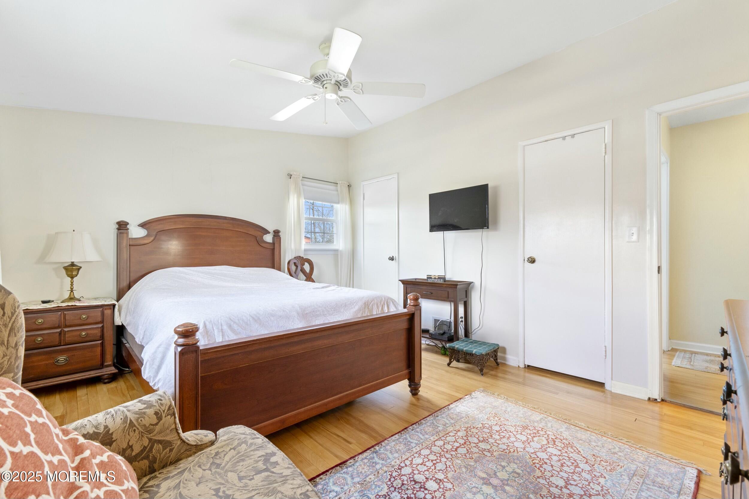 43 Throckmorton Lane, Old Bridge, New Jersey image 20