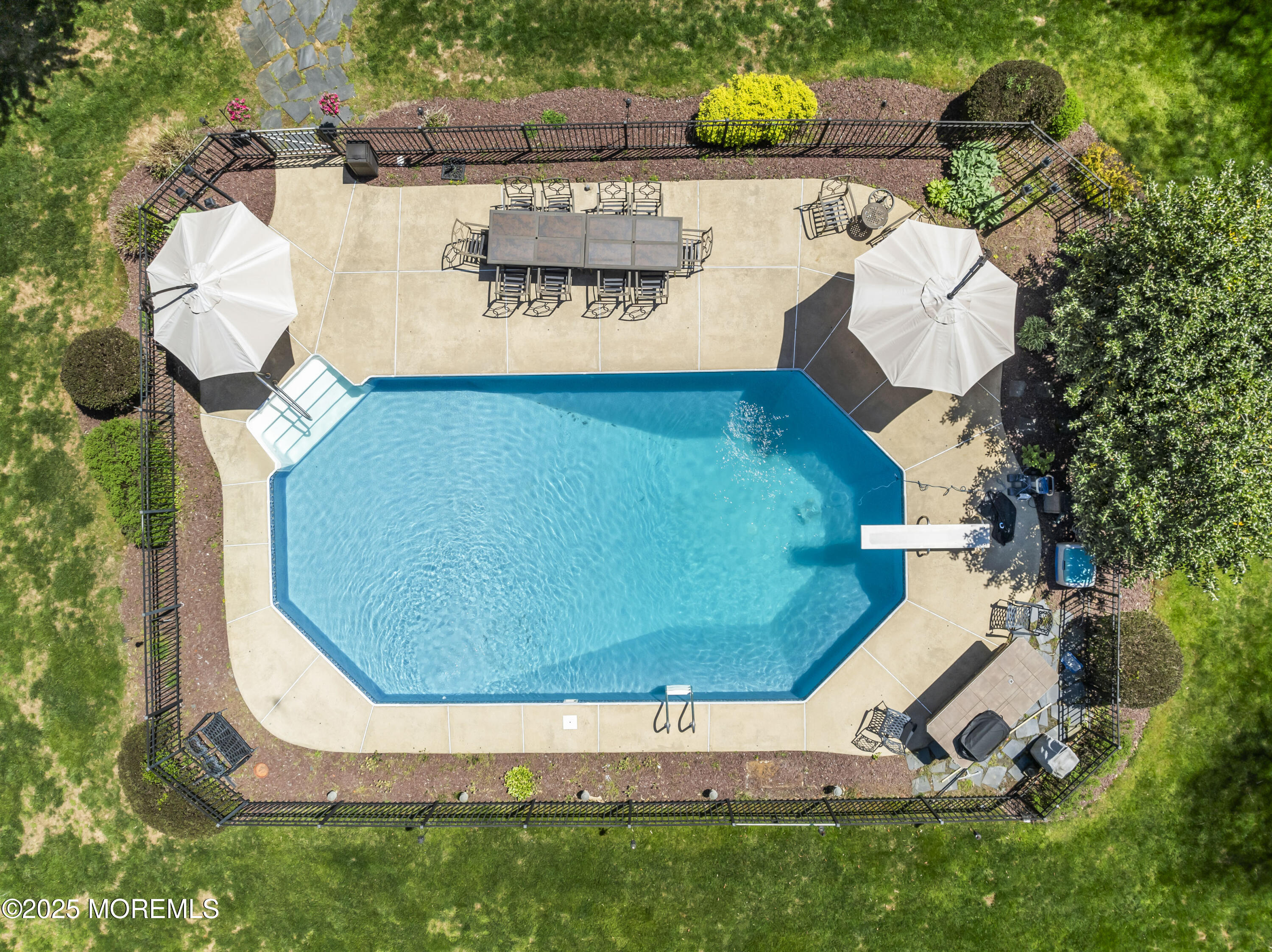 60 Sandalwood Drive, Marlboro, New Jersey image 30