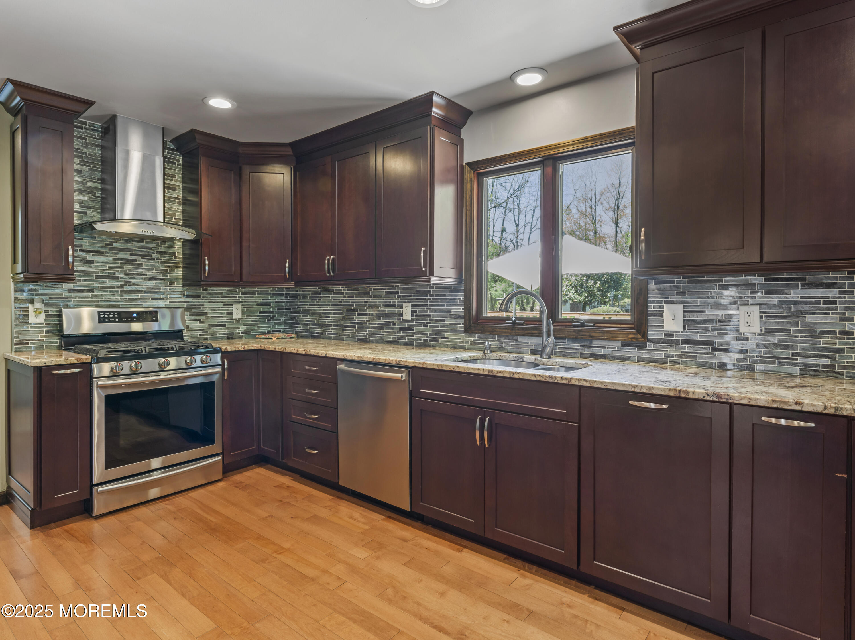 60 Sandalwood Drive, Marlboro, New Jersey image 12