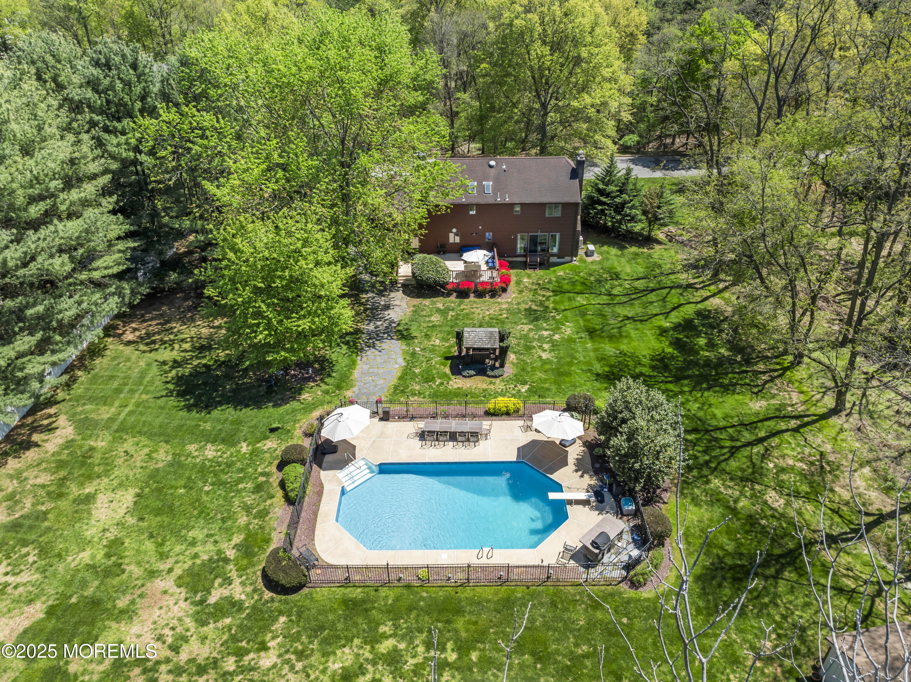 60 Sandalwood Drive, Marlboro, New Jersey image 32