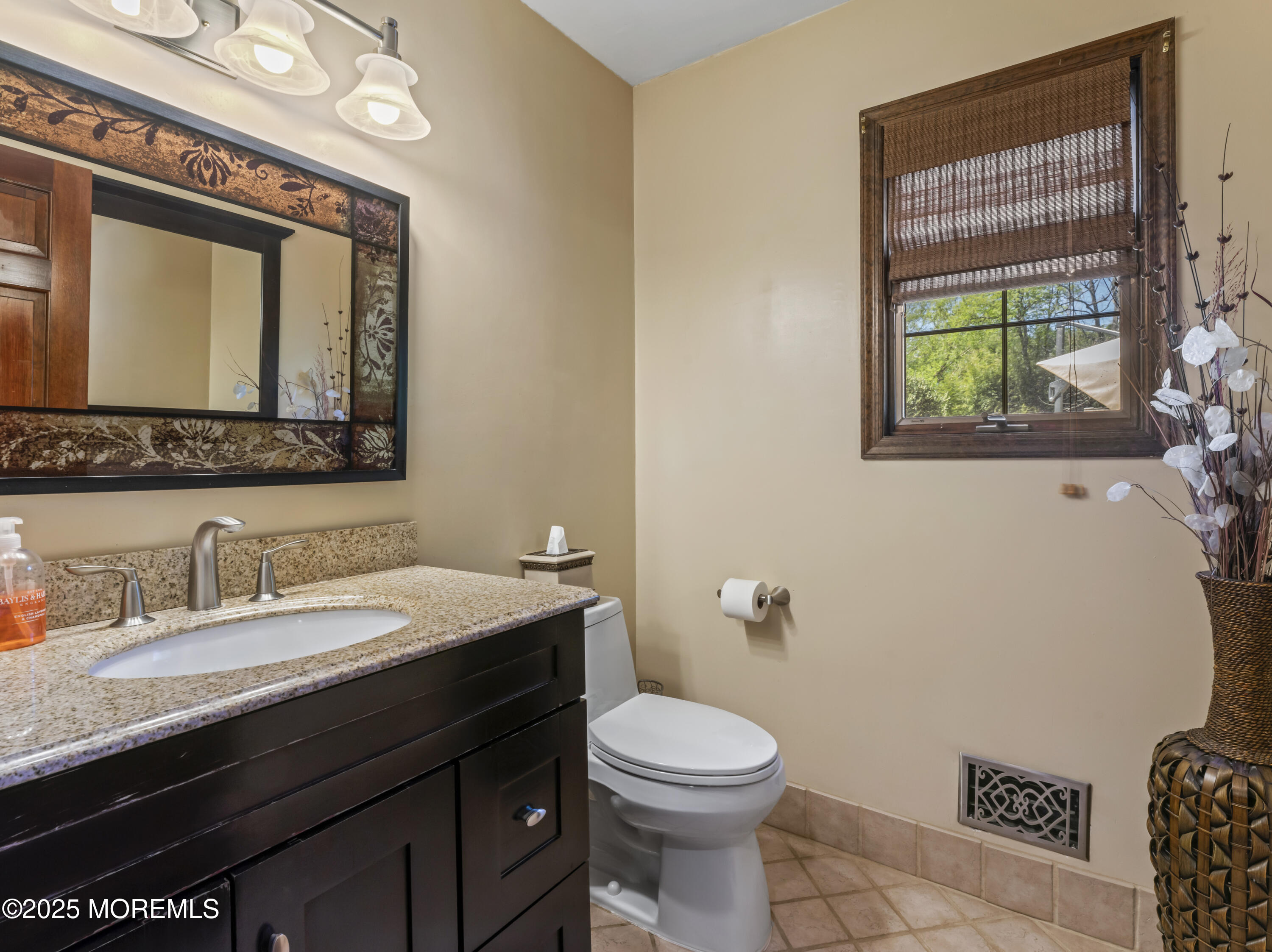 60 Sandalwood Drive, Marlboro, New Jersey image 16