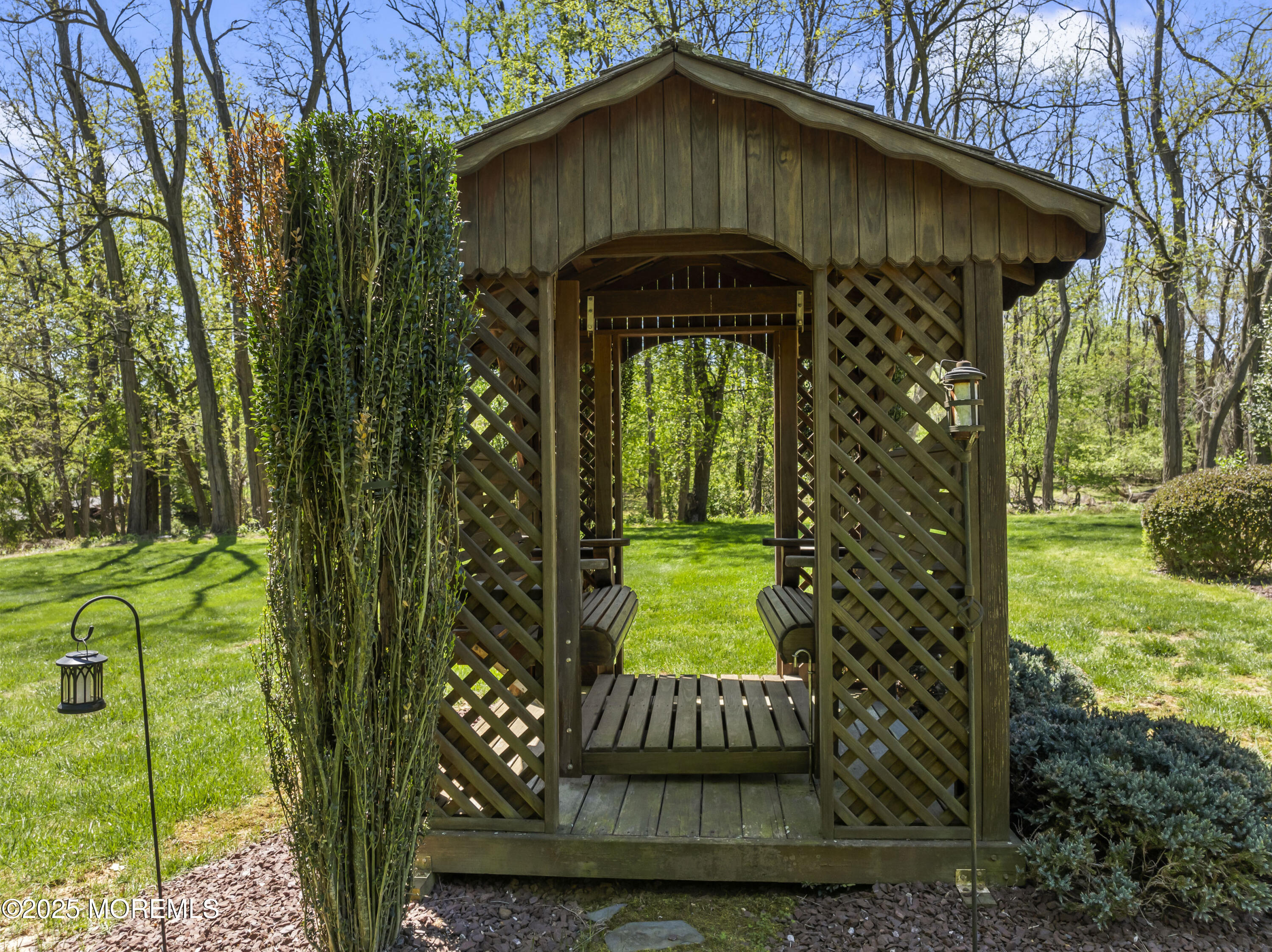 60 Sandalwood Drive, Marlboro, New Jersey image 28