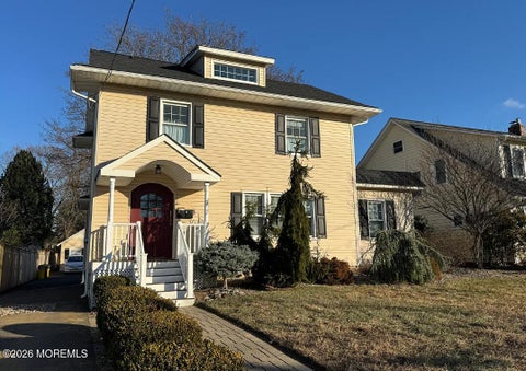 Multifamily For Rent - 109 Hudson Avenue<br/> Red Bank, NJ 07701