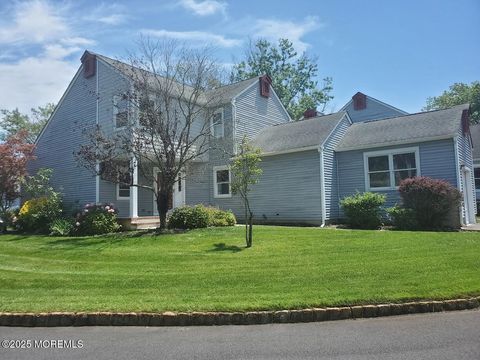 Homes For Sale - 57 Turnberry Circle #145<br/> Toms River, NJ 08753