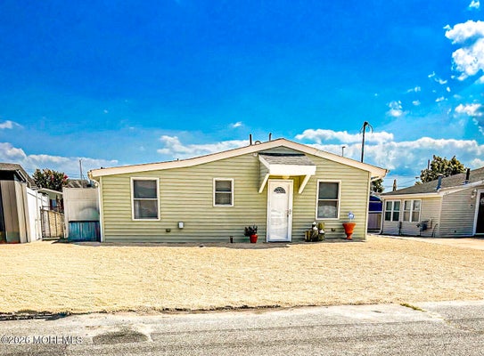 1706 COMPASS DR, FORKED RIVER, NJ 08731 - Image ffbdf2dc40717c4af39e2cacdd9783b2/1048720761